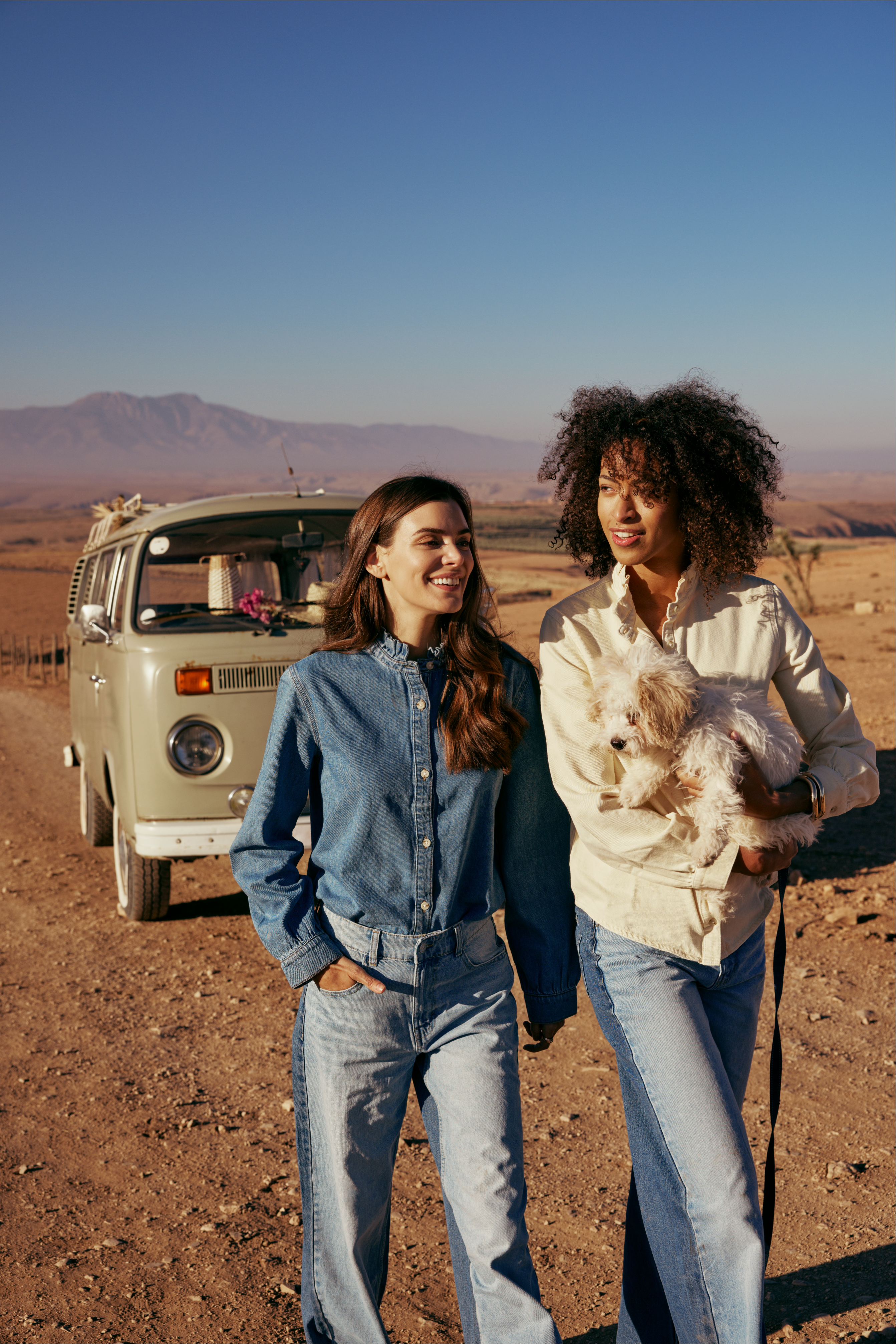 Cette blouse en jean à col volant ? Une vraie pépite.