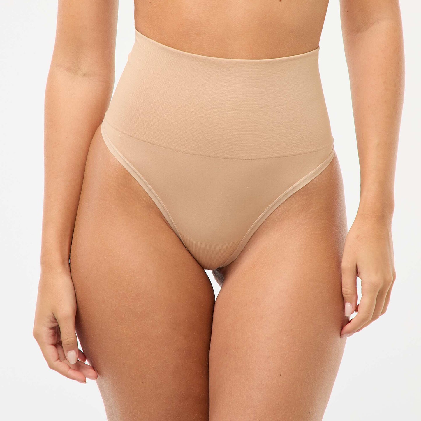 String gainant BEIGE