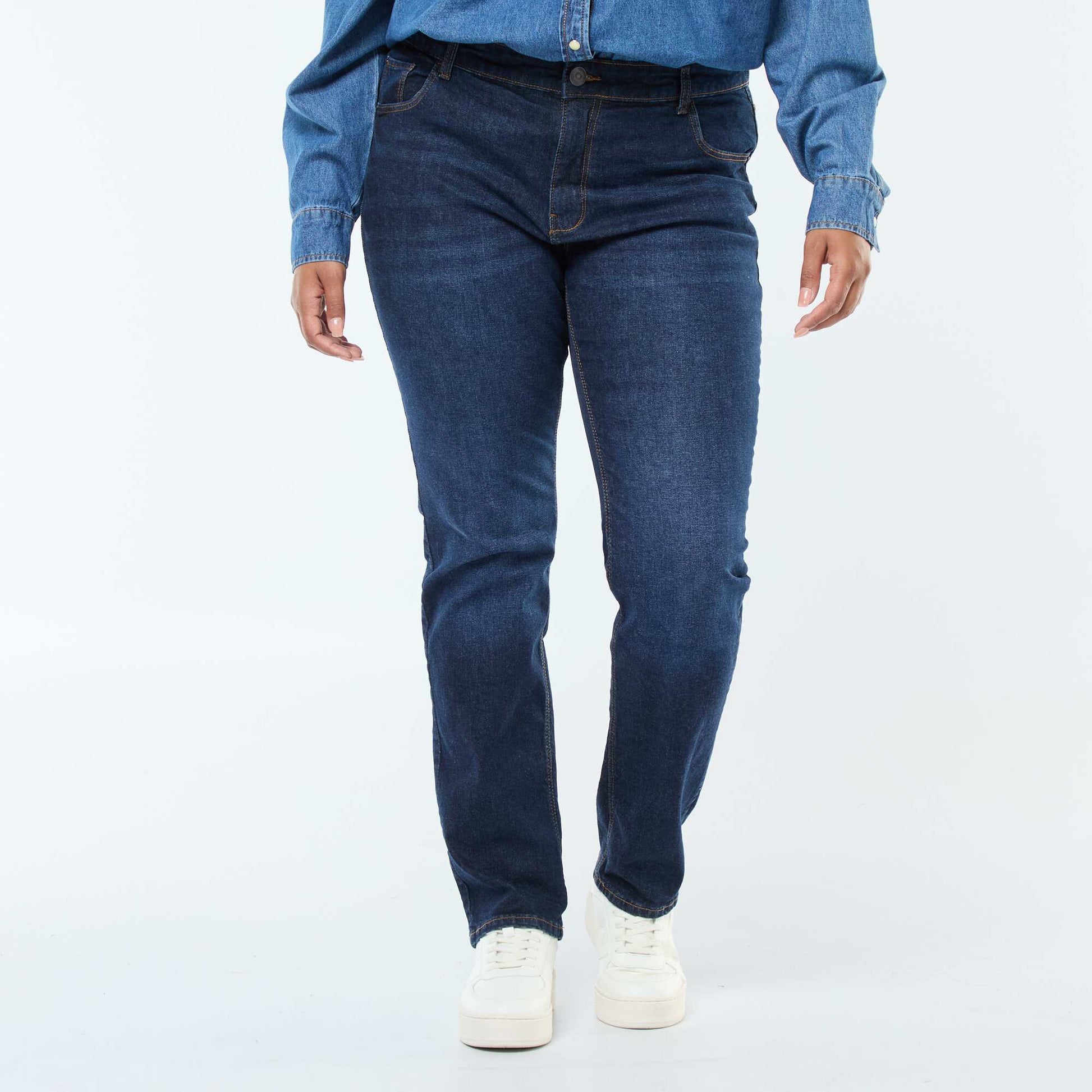 Jean regular 5 poches L30 BRUT