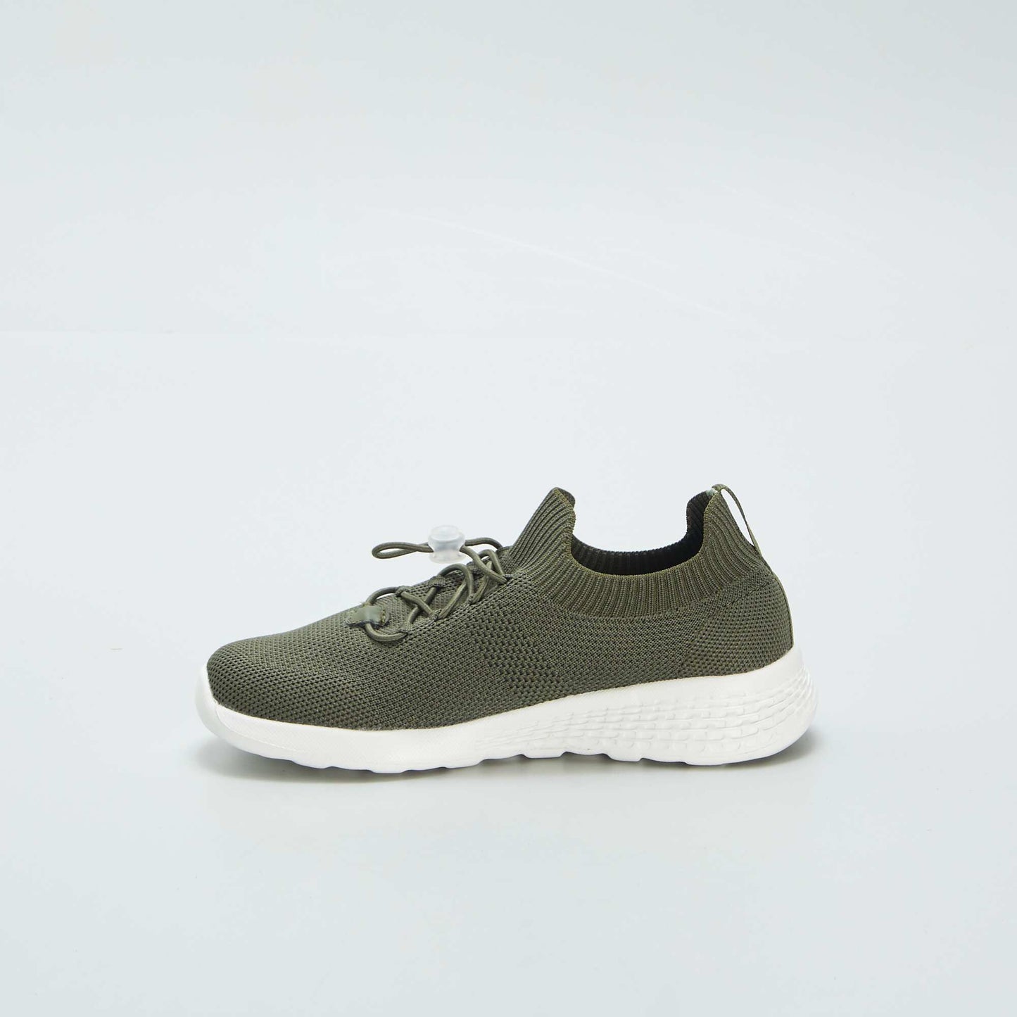 Baskets type running KAKI