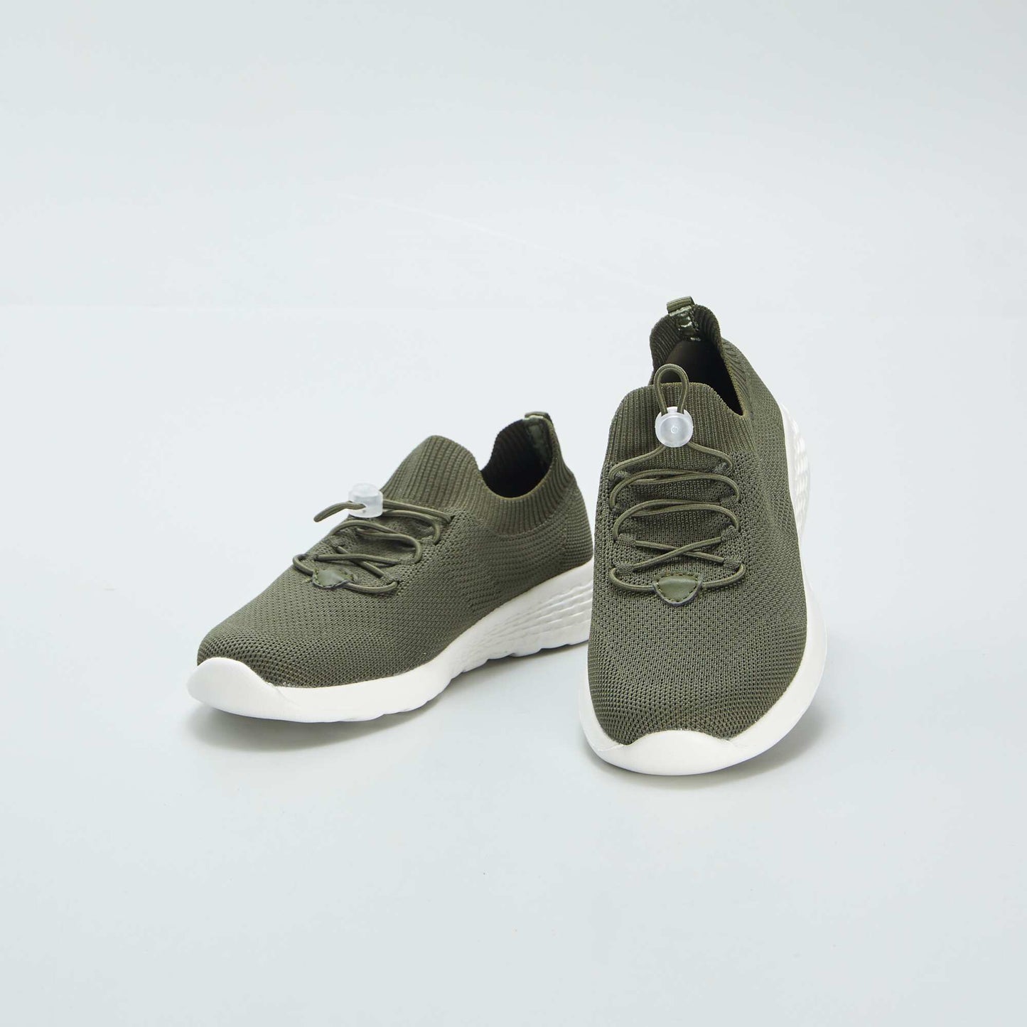 Baskets type running KAKI