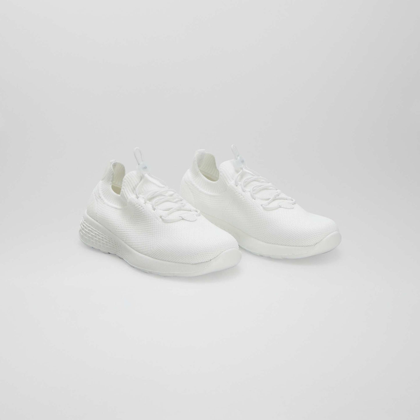 Baskets type running BLANC