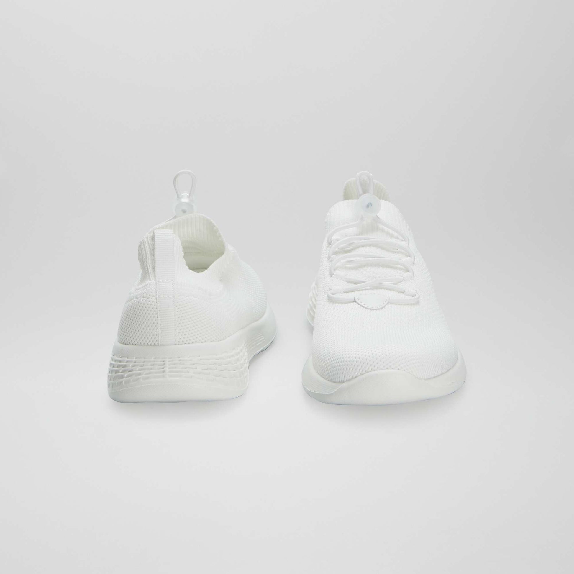 Baskets type running BLANC