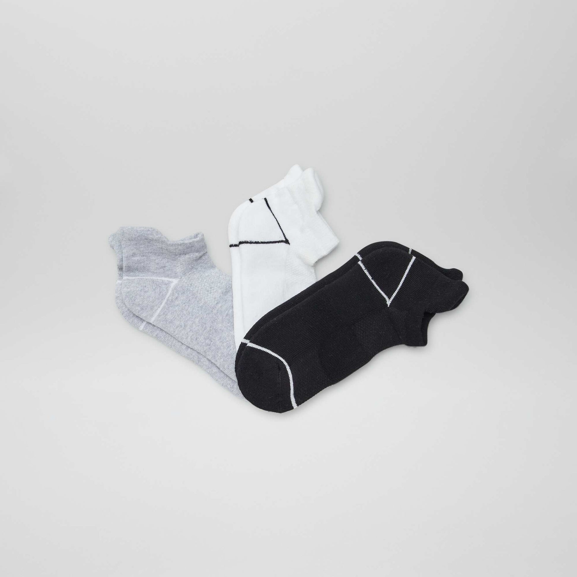 Lot de 3 chaussettes de sport invisibles BLANC/GRIS/NOIR