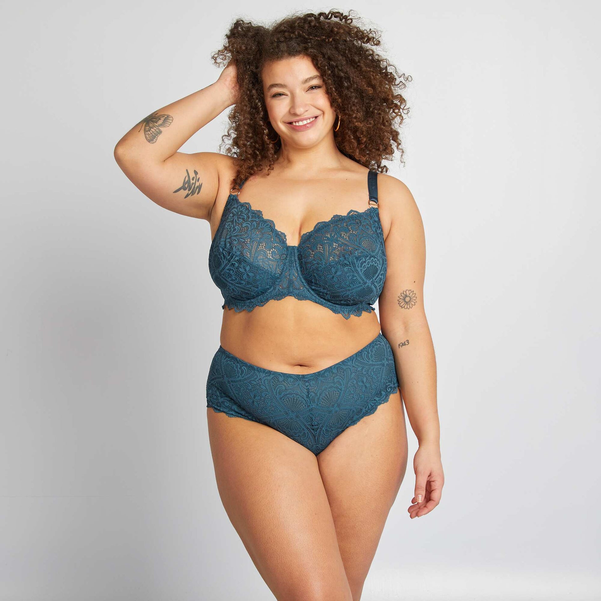 Soutien-gorge corbeille emboîtant en dentelle BLEU