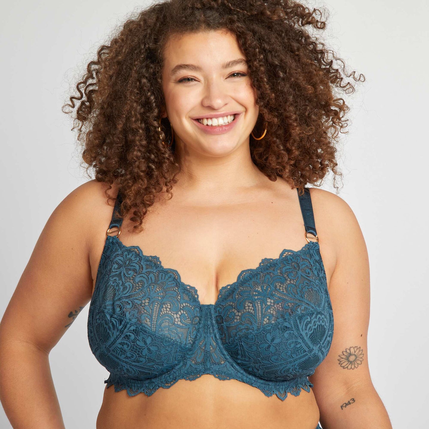 Soutien-gorge corbeille emboîtant en dentelle BLEU