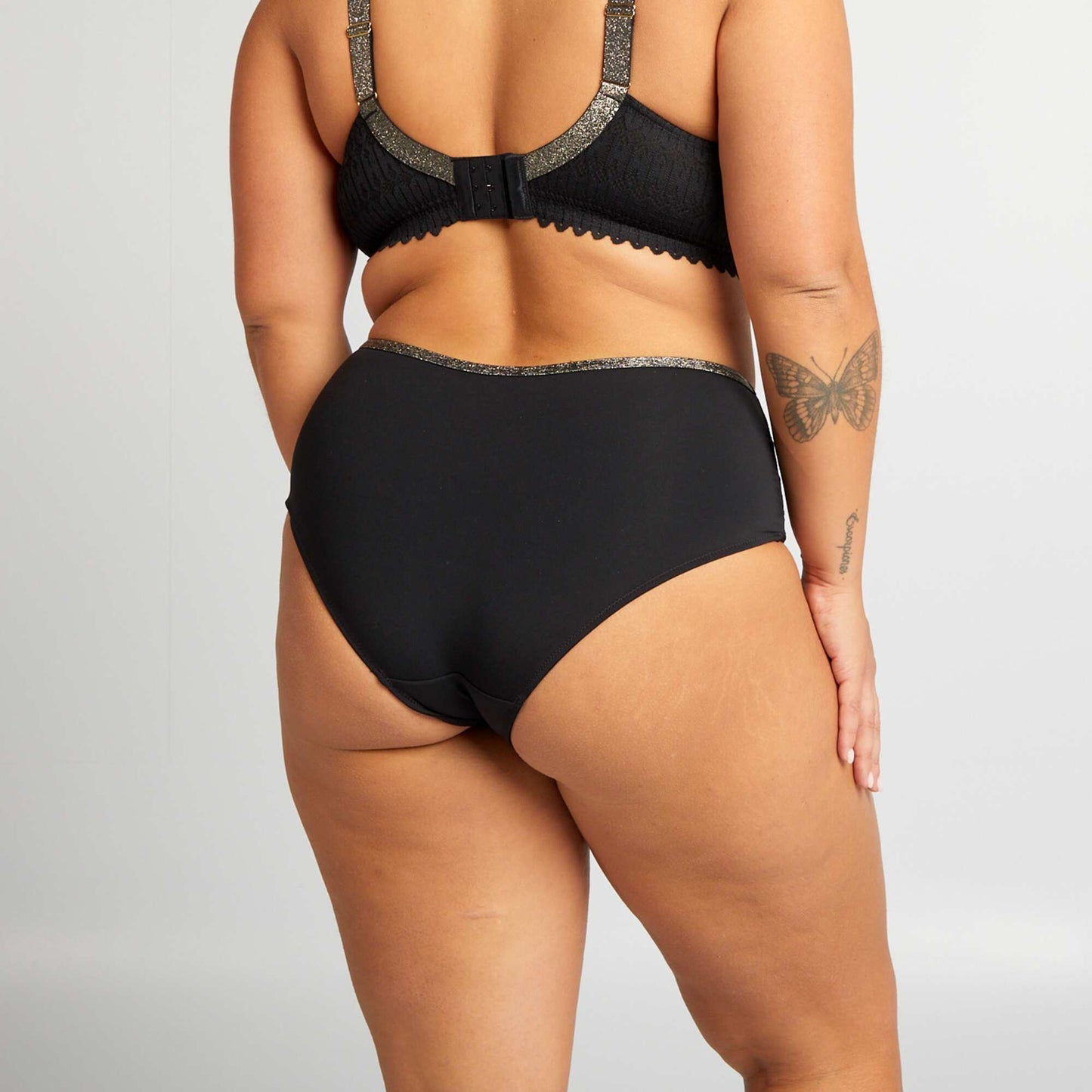 Culotte en microfibre et dentelle NOIR