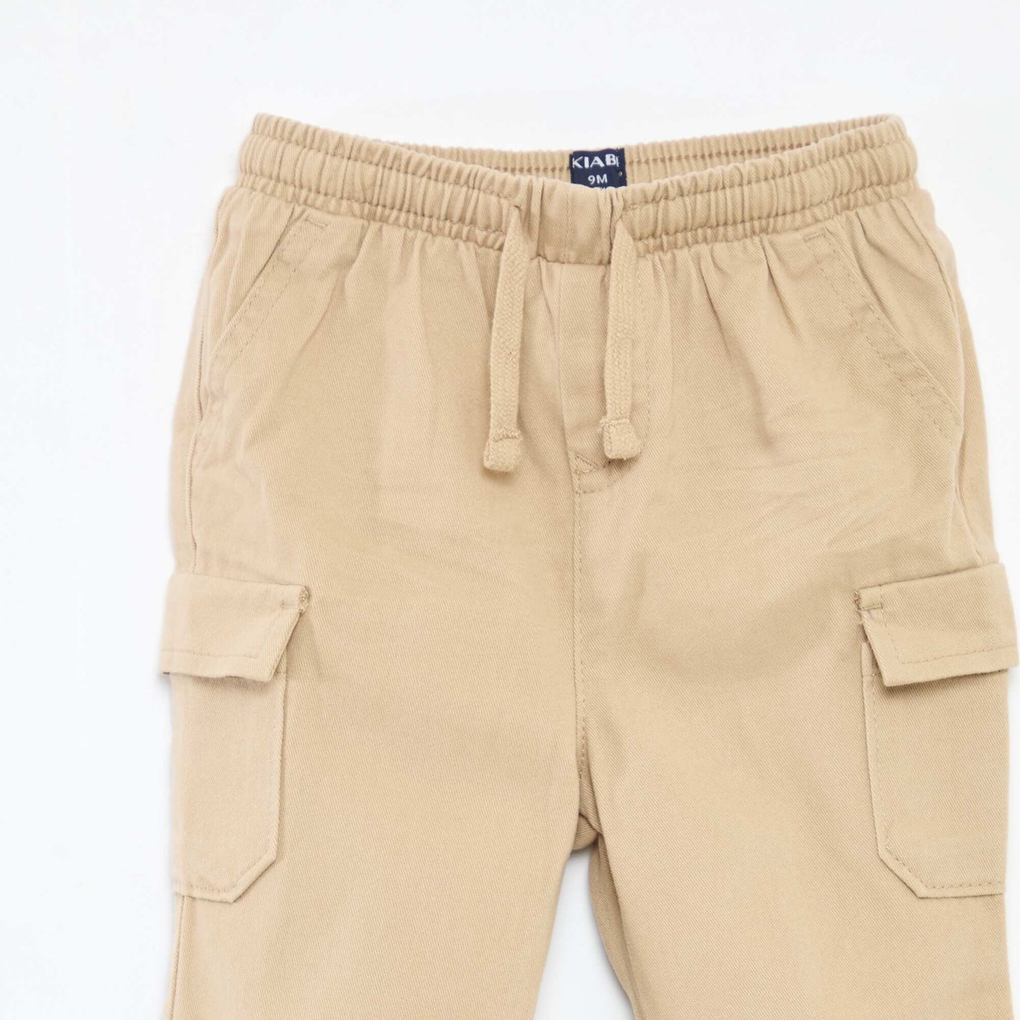 Pantalon jogger avec poches à rabat BEIGE