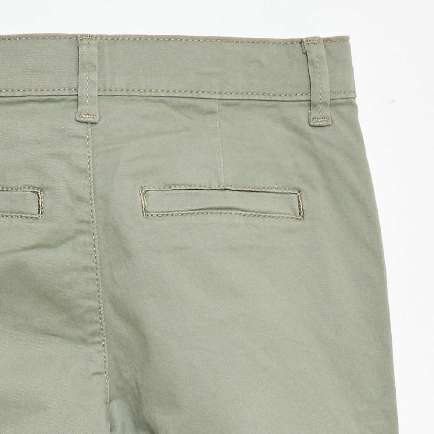Pantalon chino slim VERT