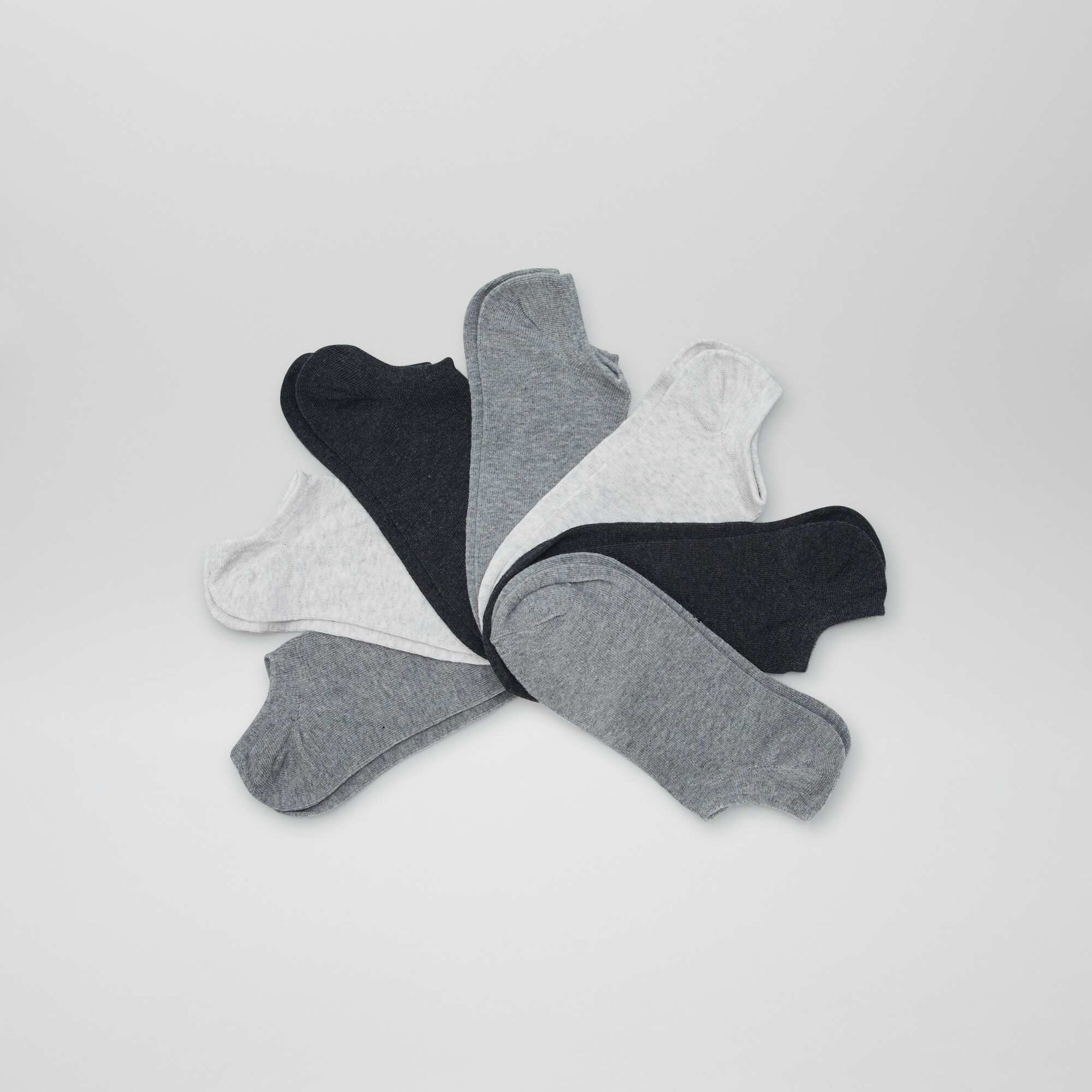 Lot de 7 paires de chaussettes invisibles GRIS