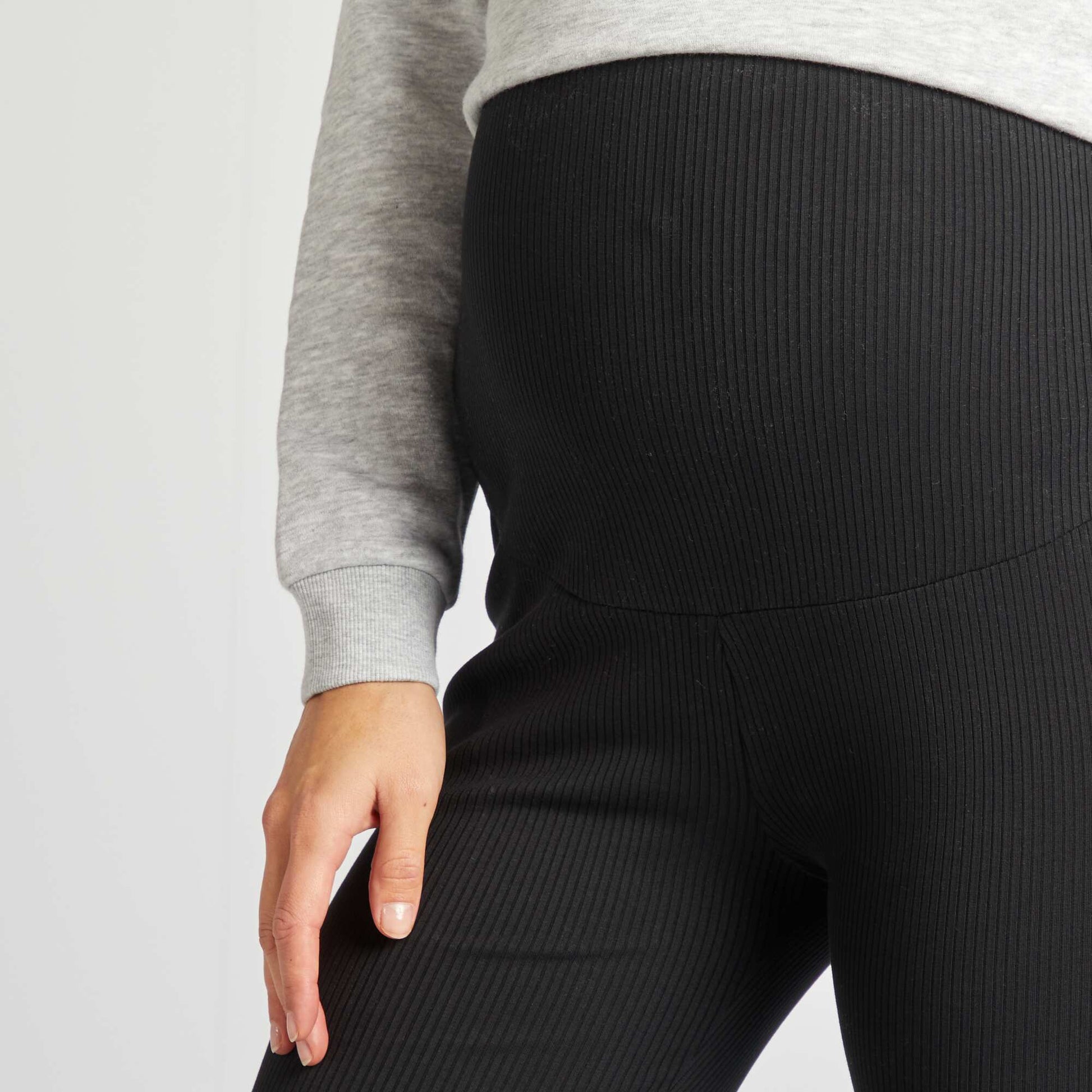 Legging côtelé de maternité NOIR