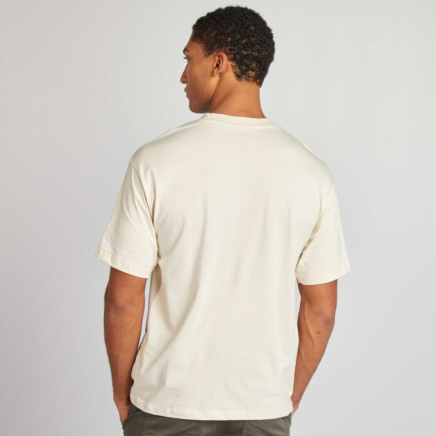 T-shirt uni avec poche poitrine ECRU