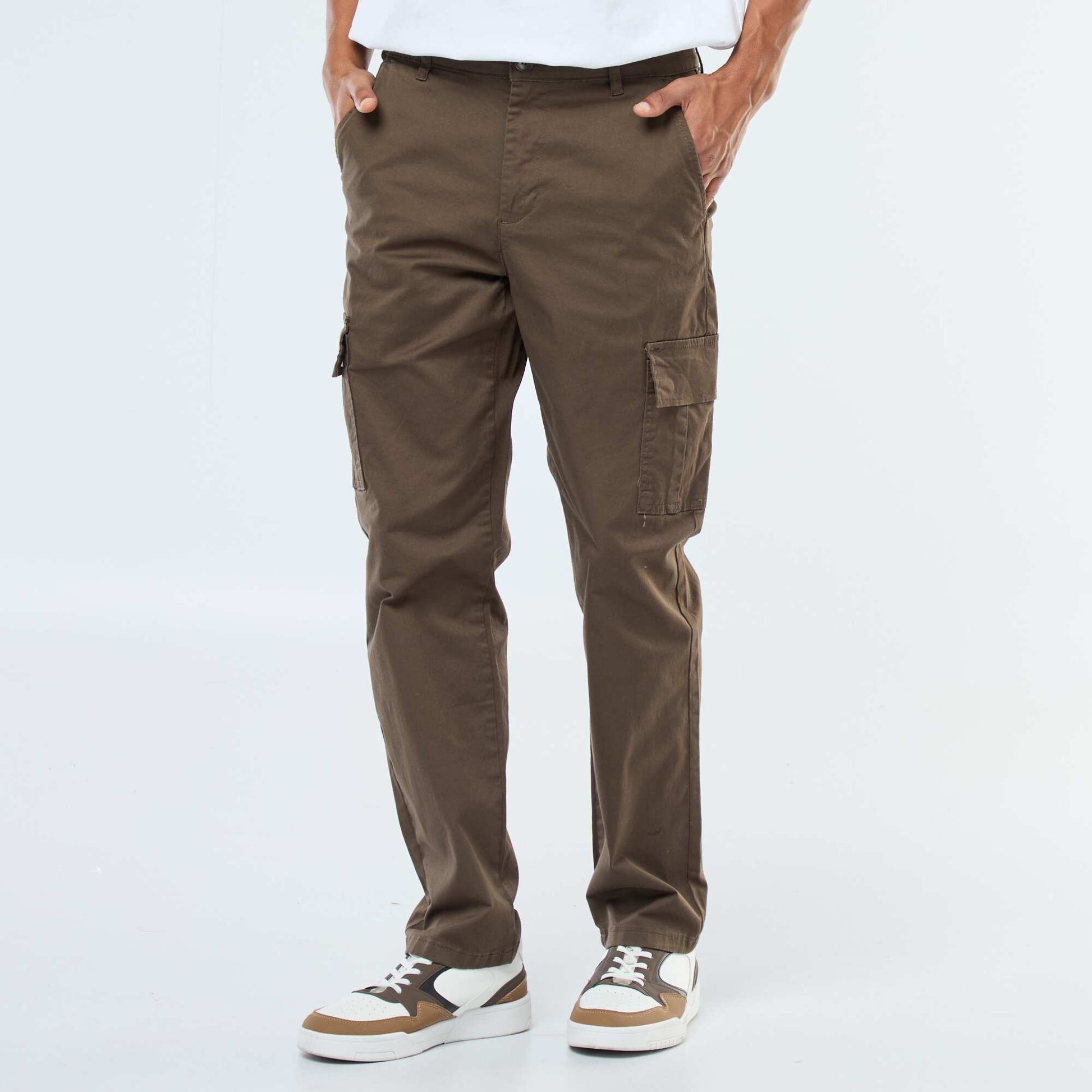 Pantalon multipoches coupe droite MARRON
