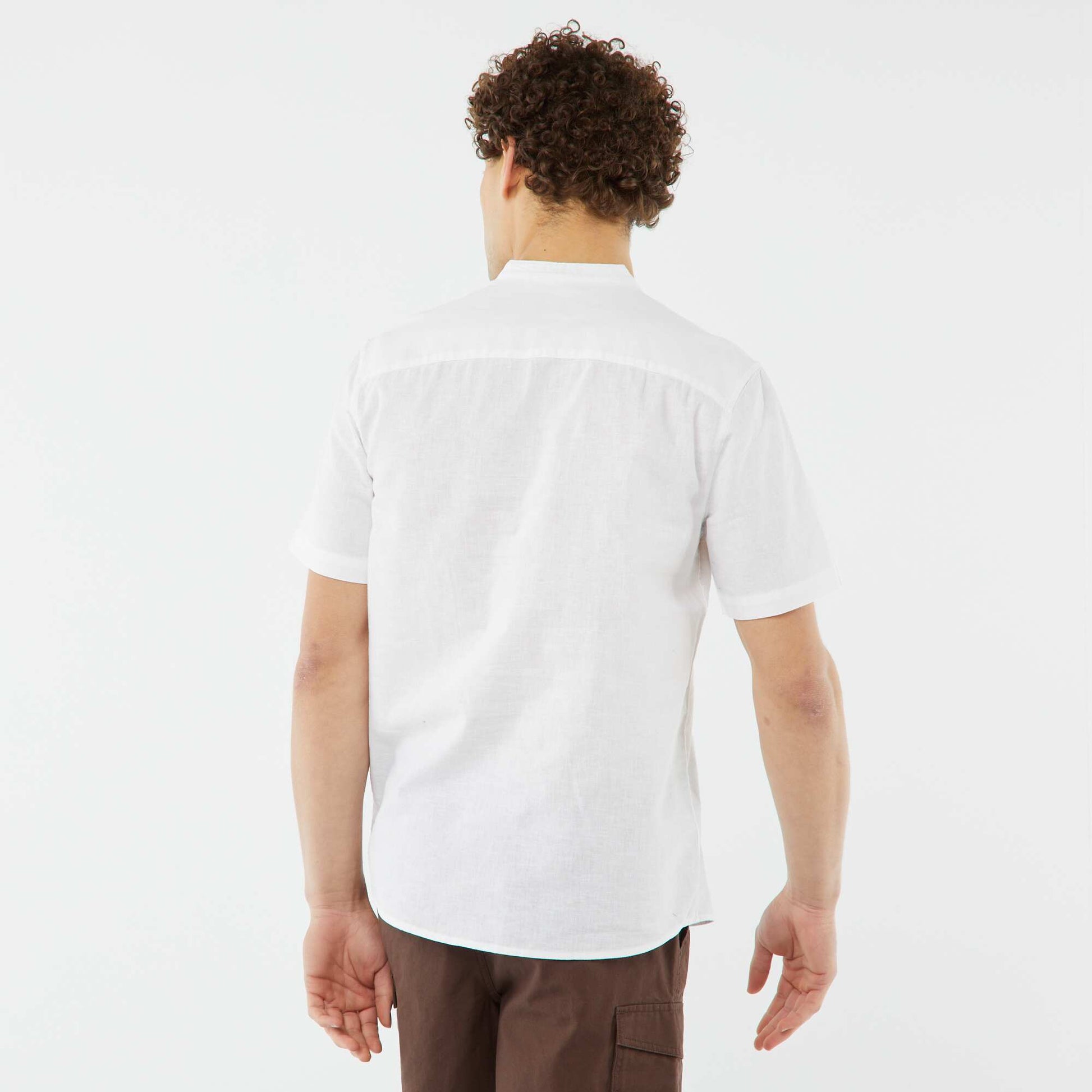 Chemise unie manches courtes col mao BLANC