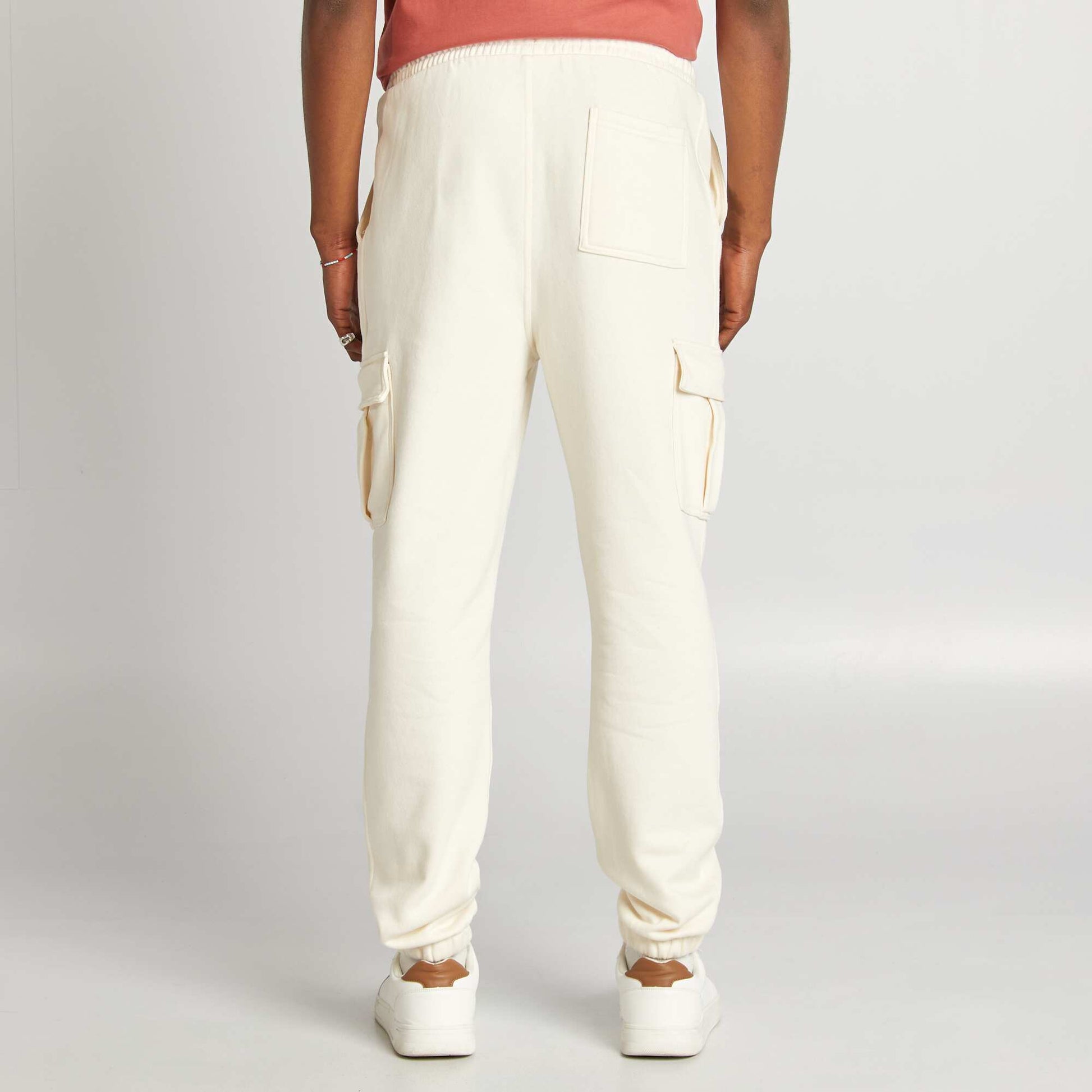 Jogging multi-poches en molleton Undyed ECRU