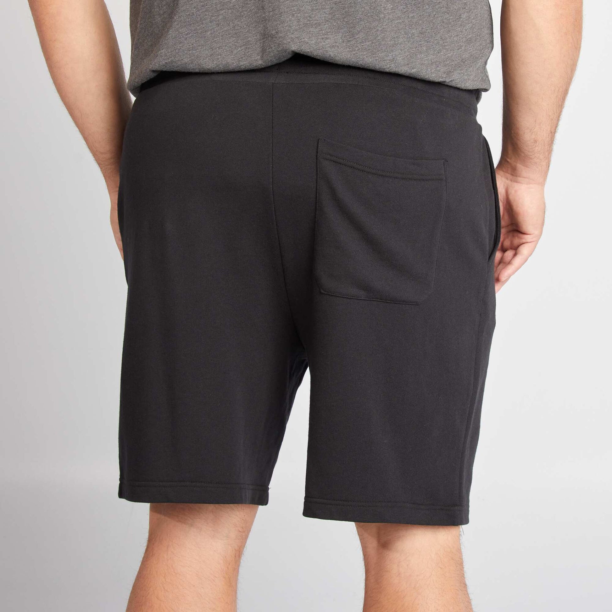 Short en molleton NOIR