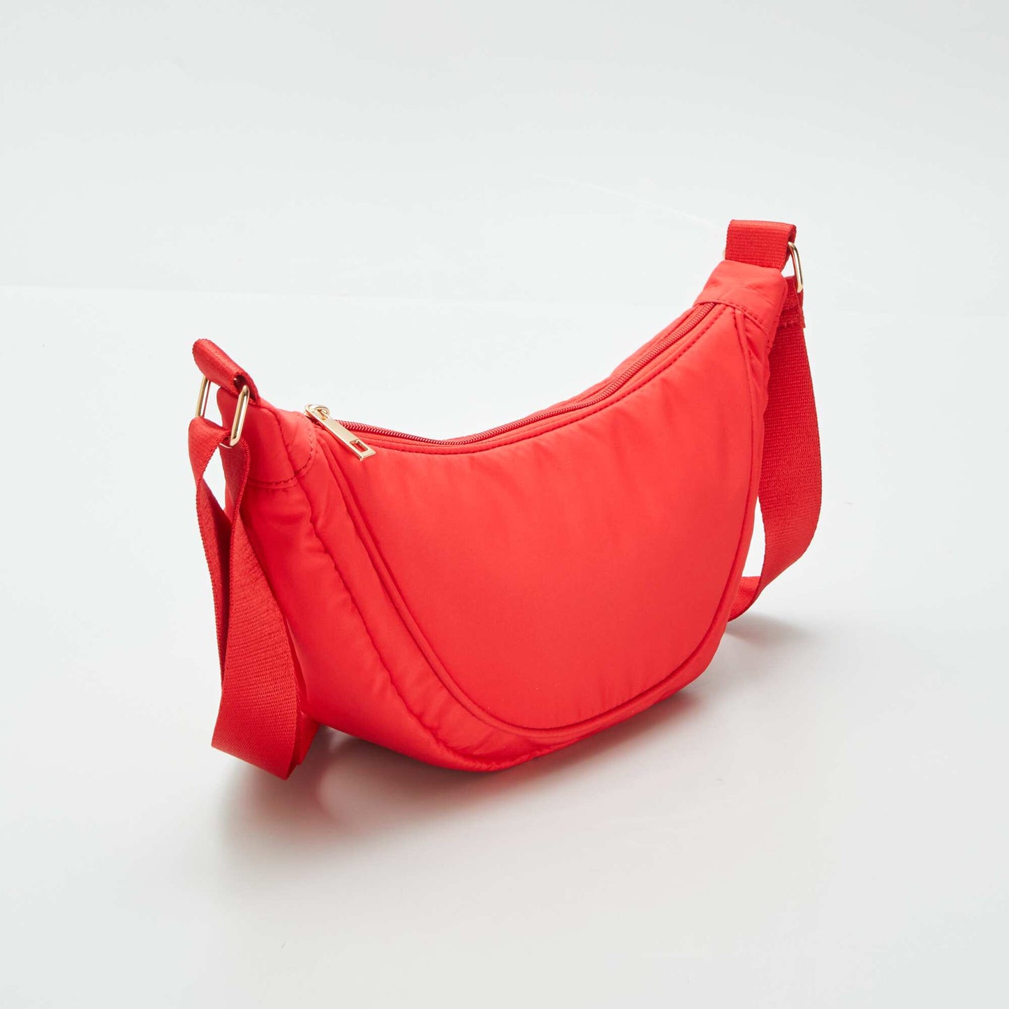 Sac demi lune en nylon ROUGE