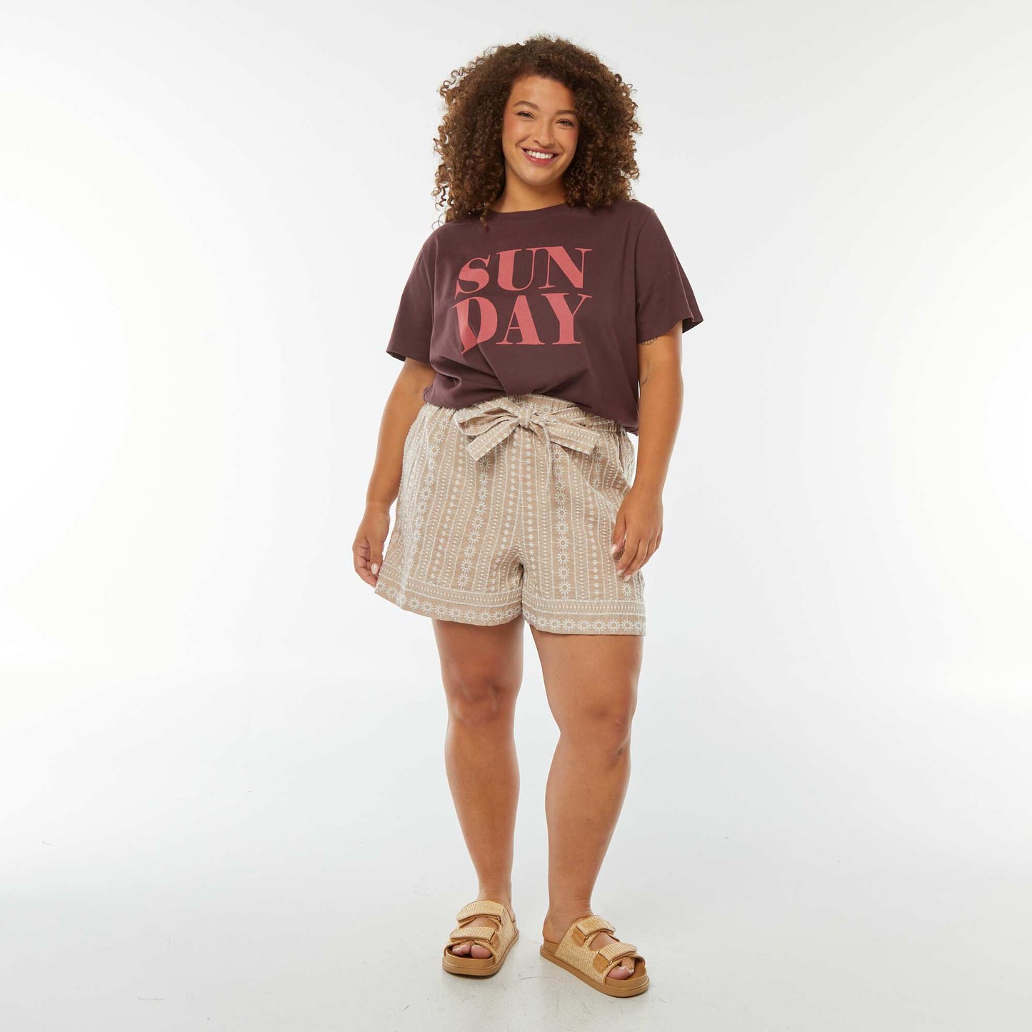 T-shirt à manches courtes avec imprimé MARRON