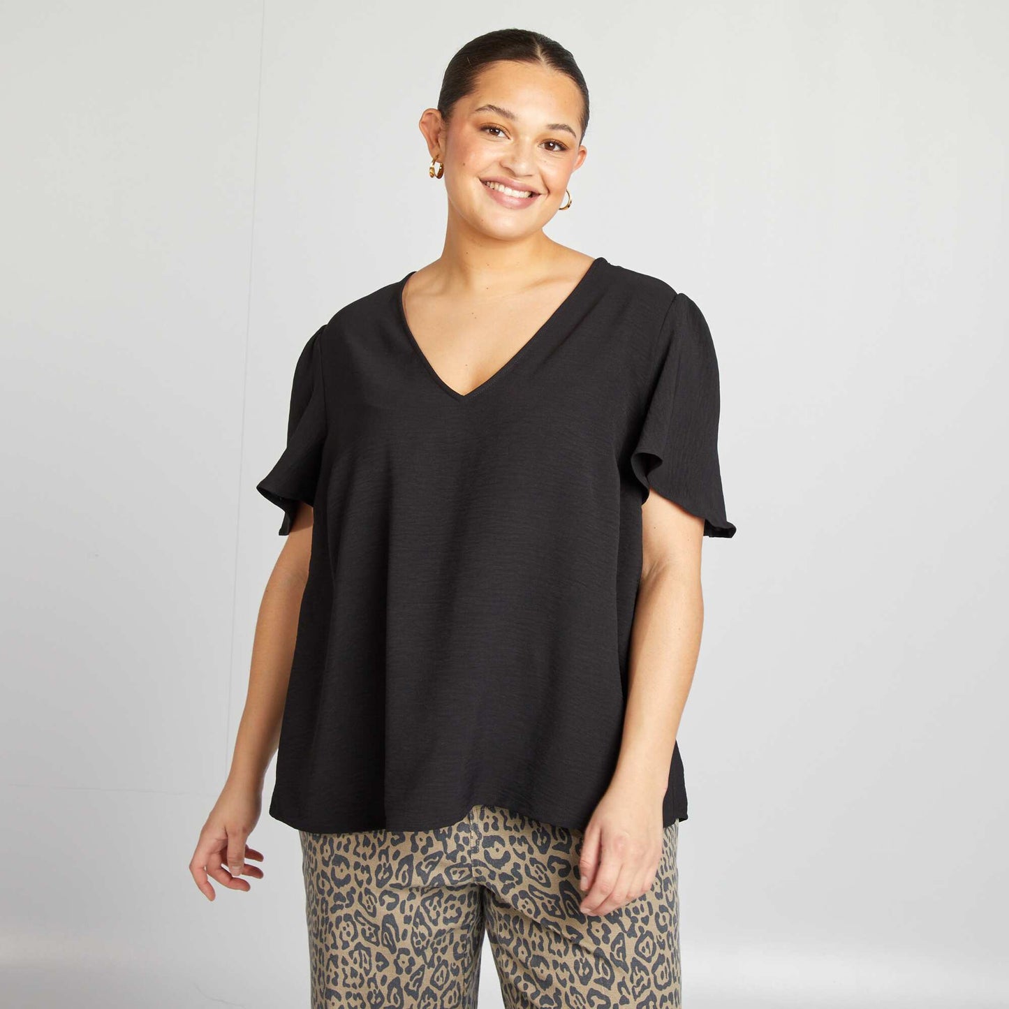 Blouse uni manches courtes NOIR