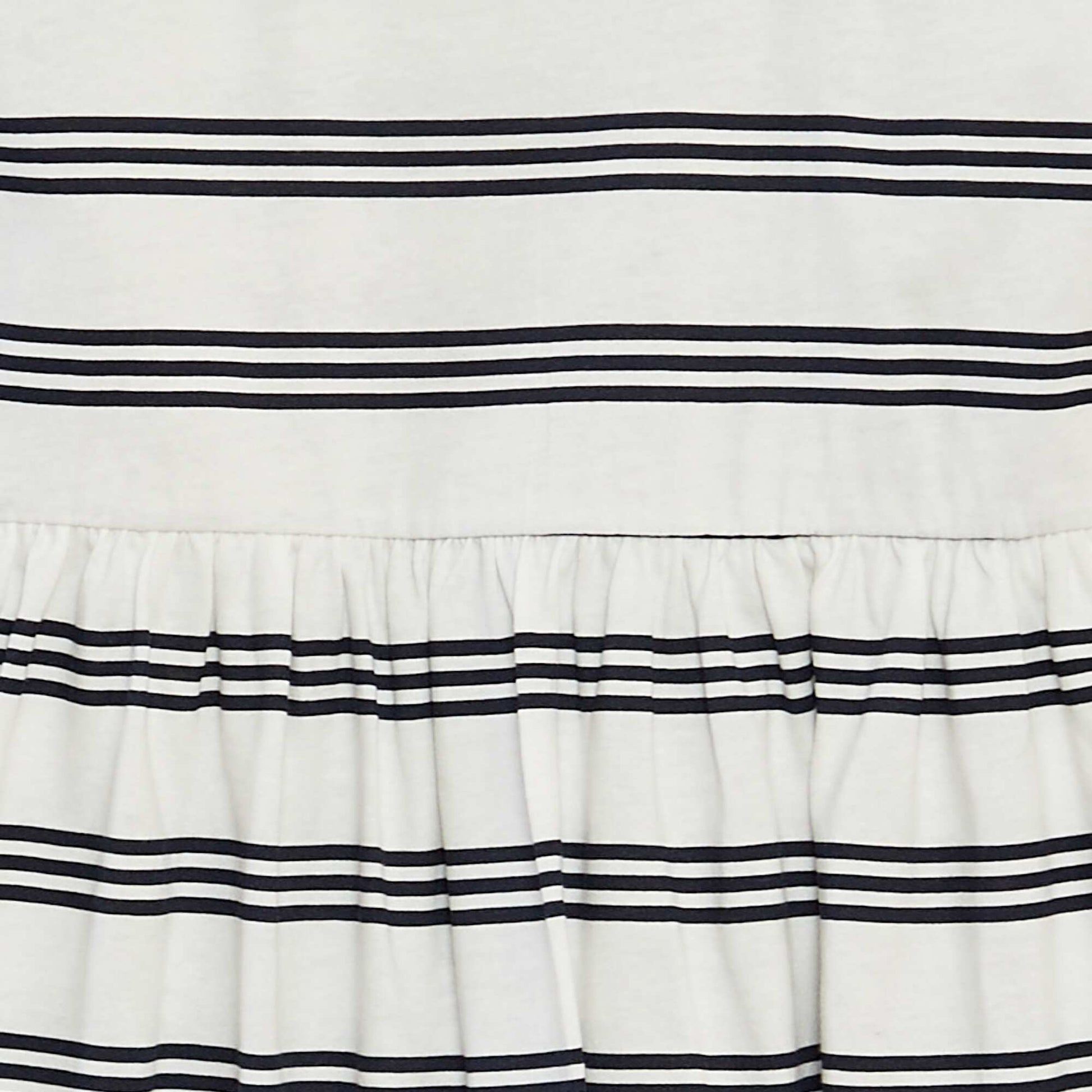 Robe à bretelles volantées à motif BLANC RAYé