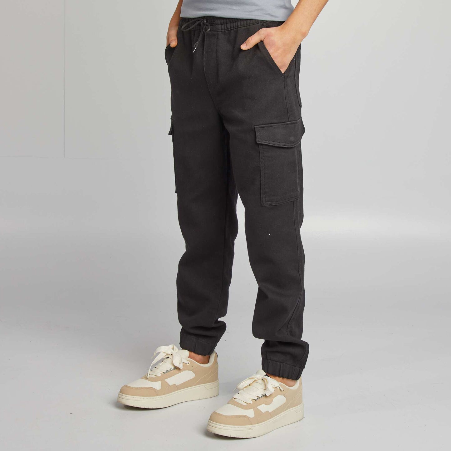 Pantalon jogger multipoches GRIS