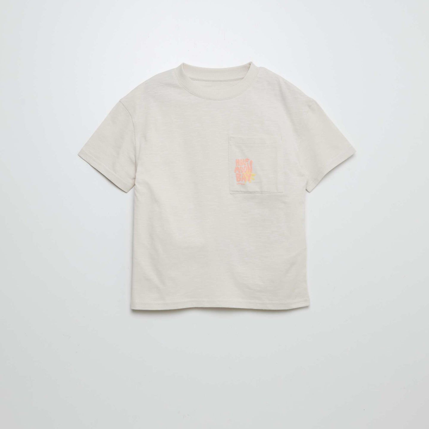 T-shirt à manches courtes avec poche poitrine et imprimés BEIGE