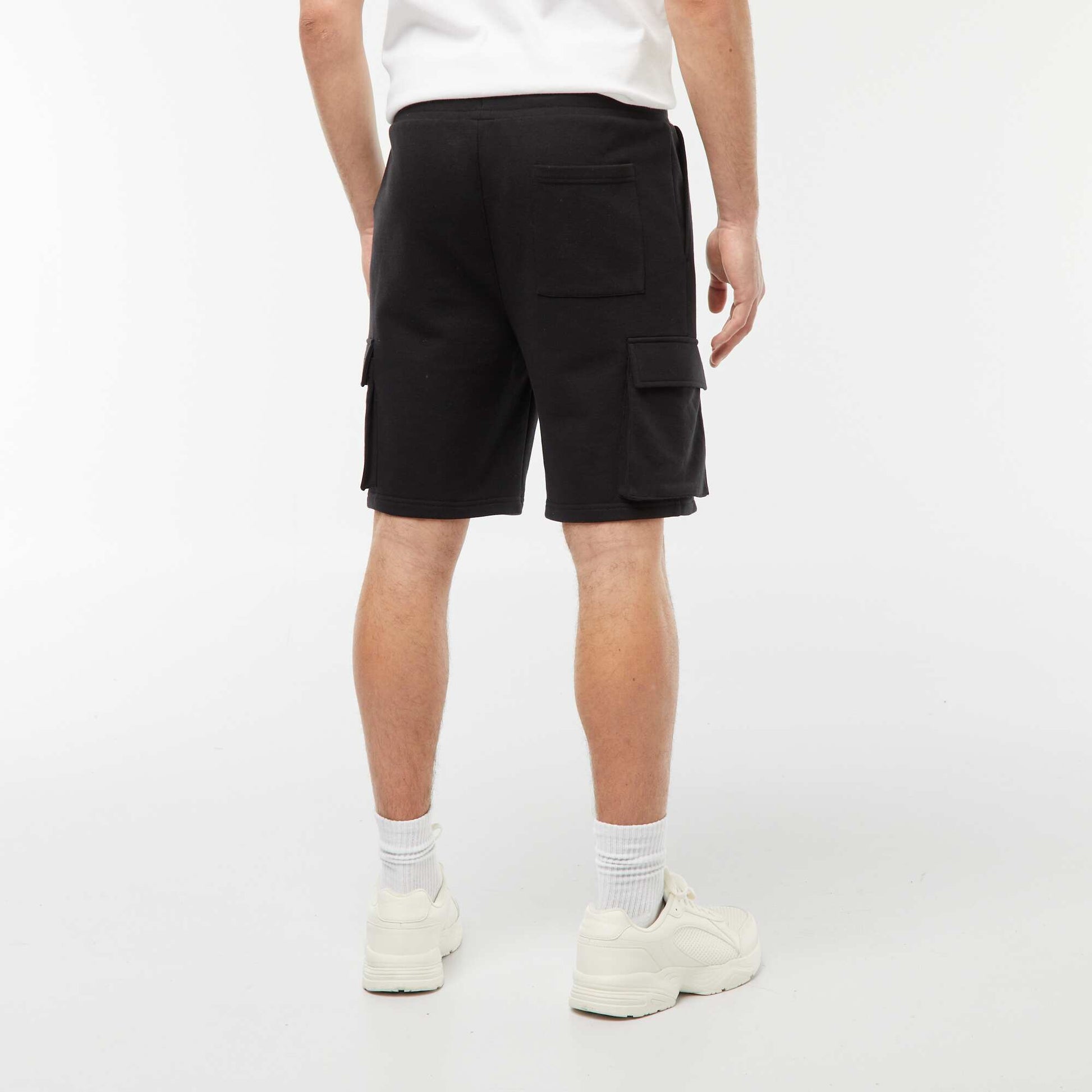 Short en molleton léger multipoches NOIR