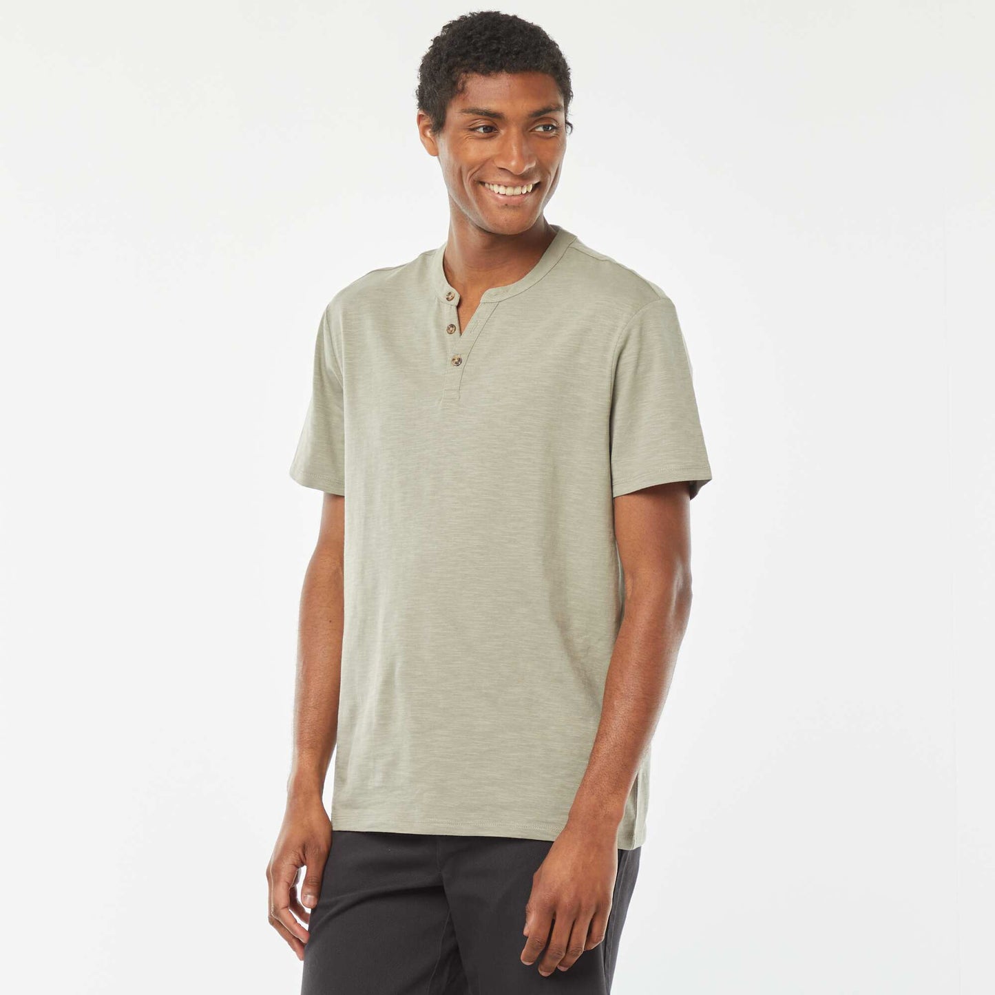 T-shirt à col tunisien manches courtes VERT