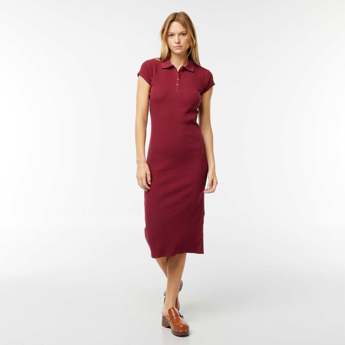 Robe midi côtelée avec un col polo ROUGE