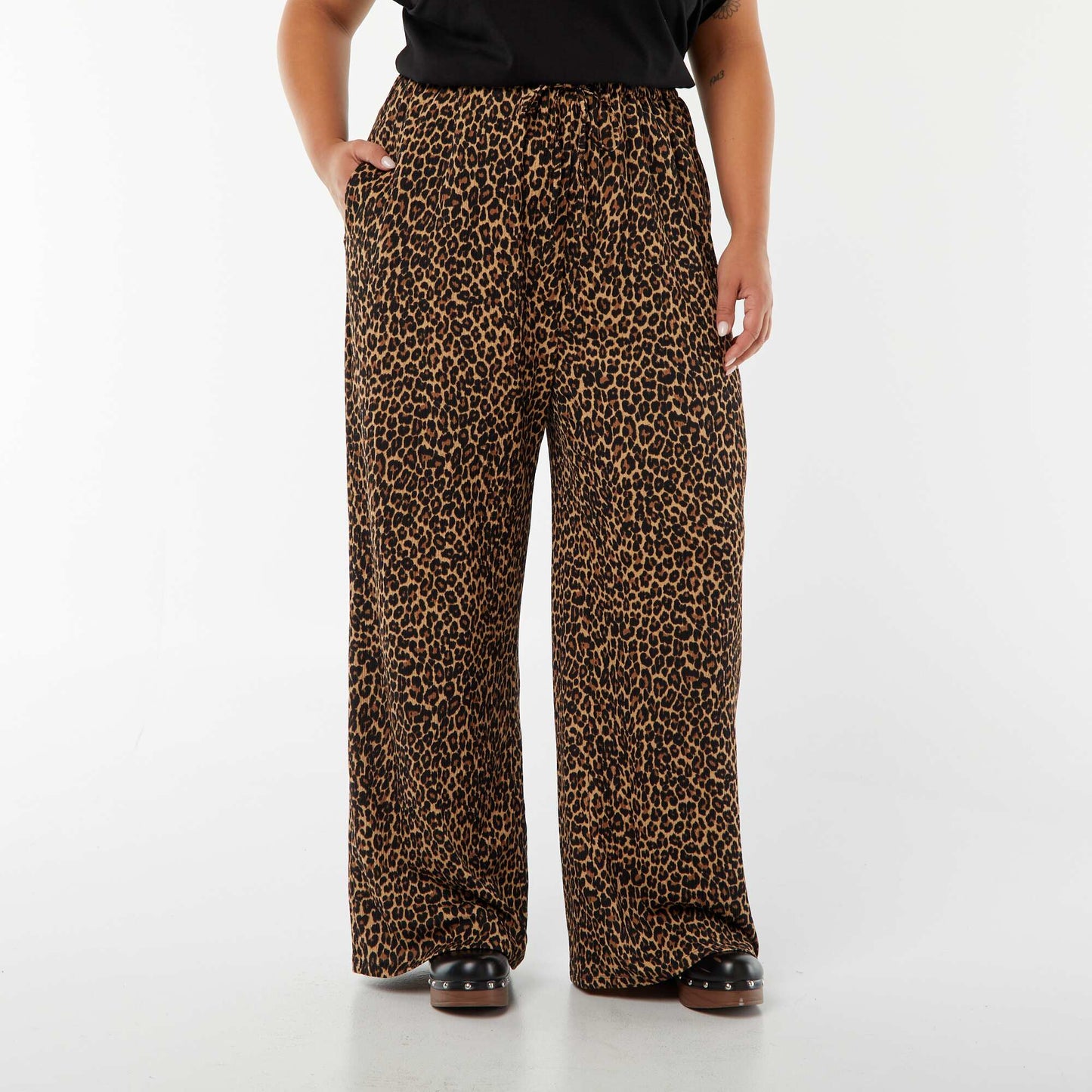 Pantalon wide leg en maille plissée BEIGE