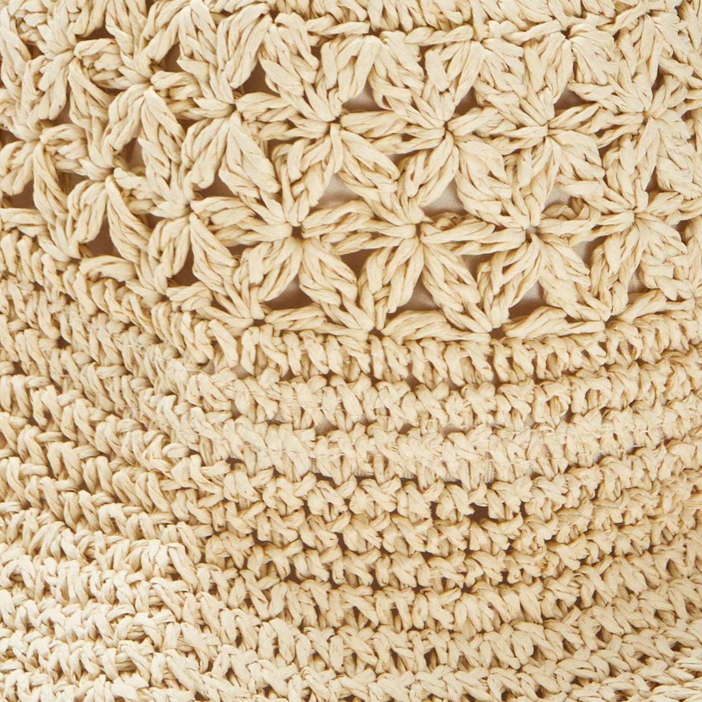 Chapeau ajouré forme cloche BEIGE