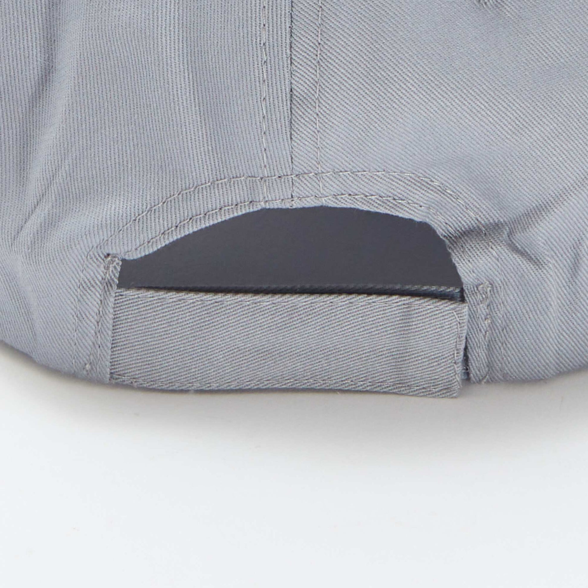 Casquette uni en coton GRIS