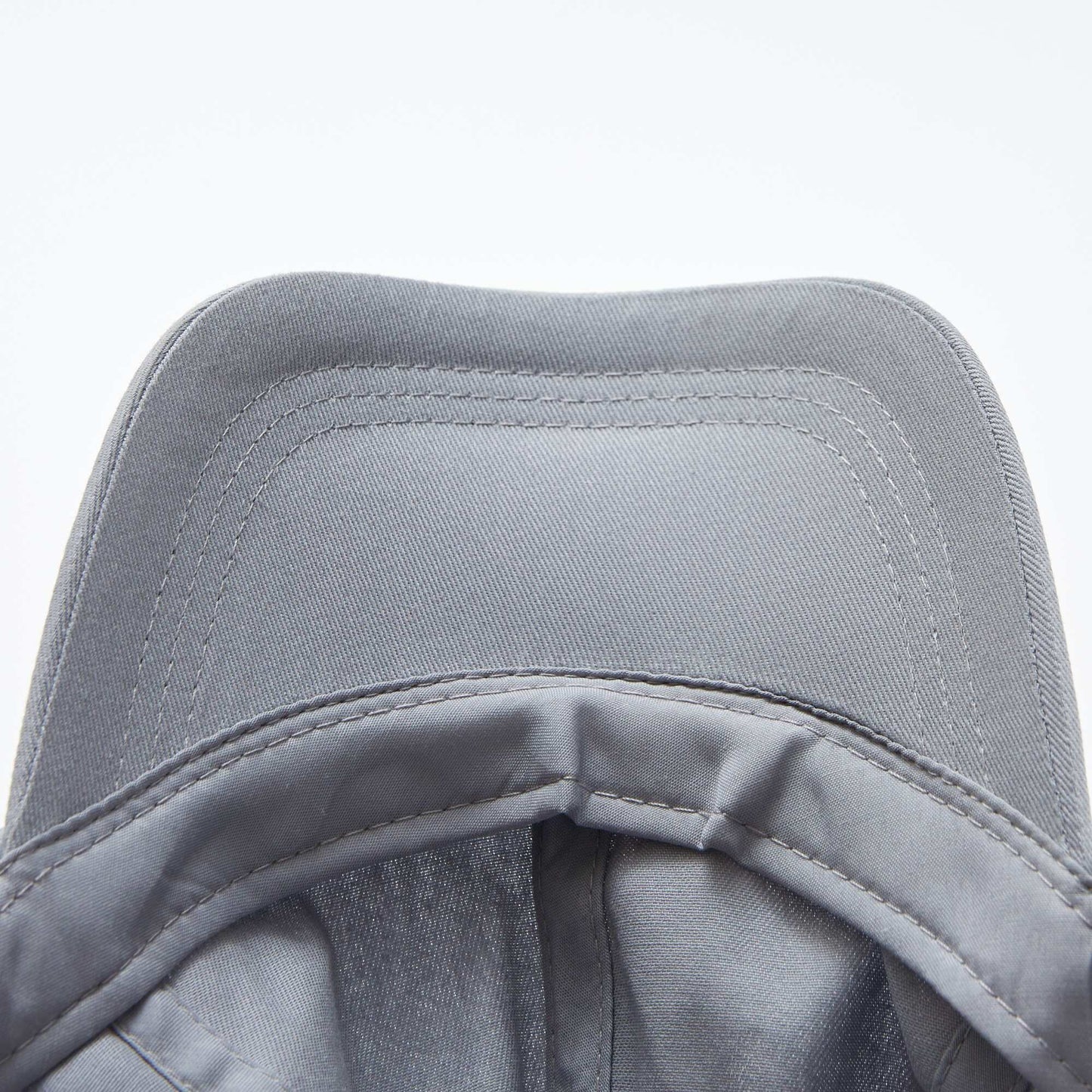 Casquette uni en coton GRIS