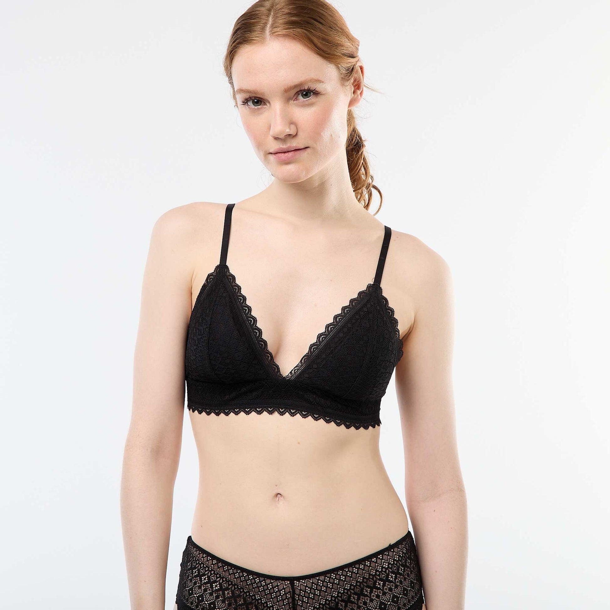 Soutien-gorge triangle en dentelle NOIR