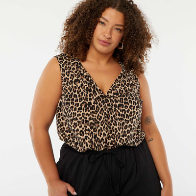 Blouse uni avec couture fantaisie au col BEIGE
