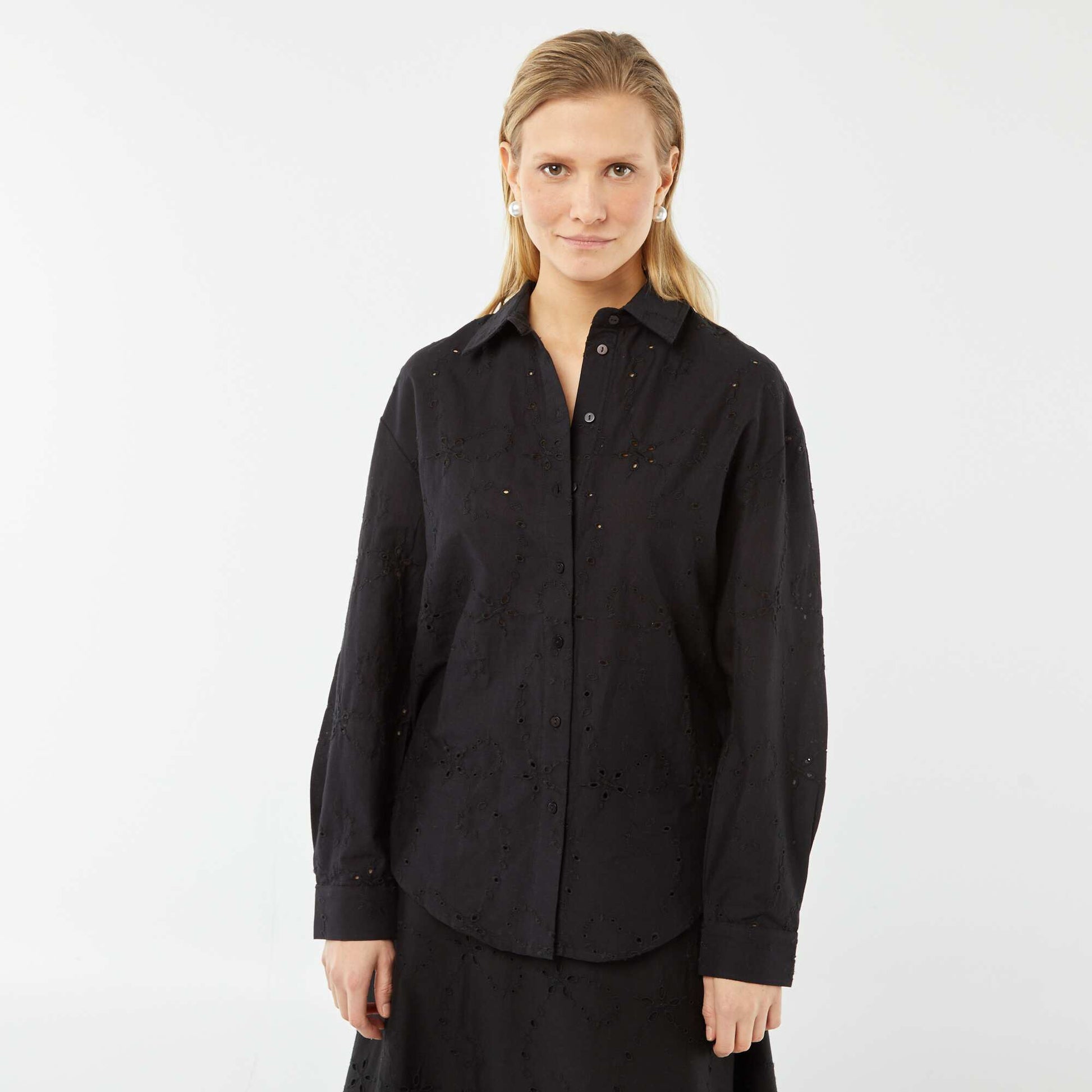 Chemise avec broderies anglaises NOIR