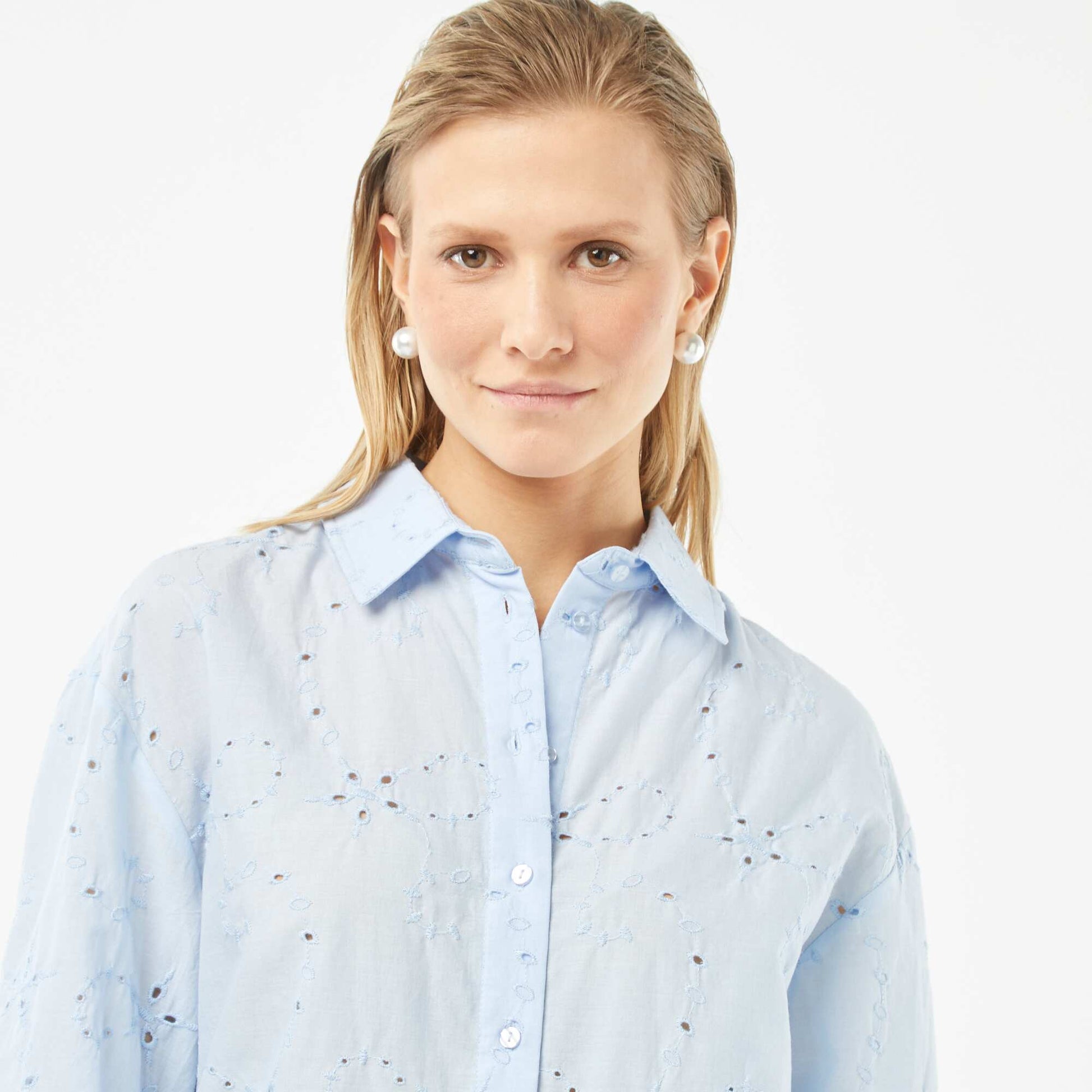 Chemise avec broderies anglaises BLEU