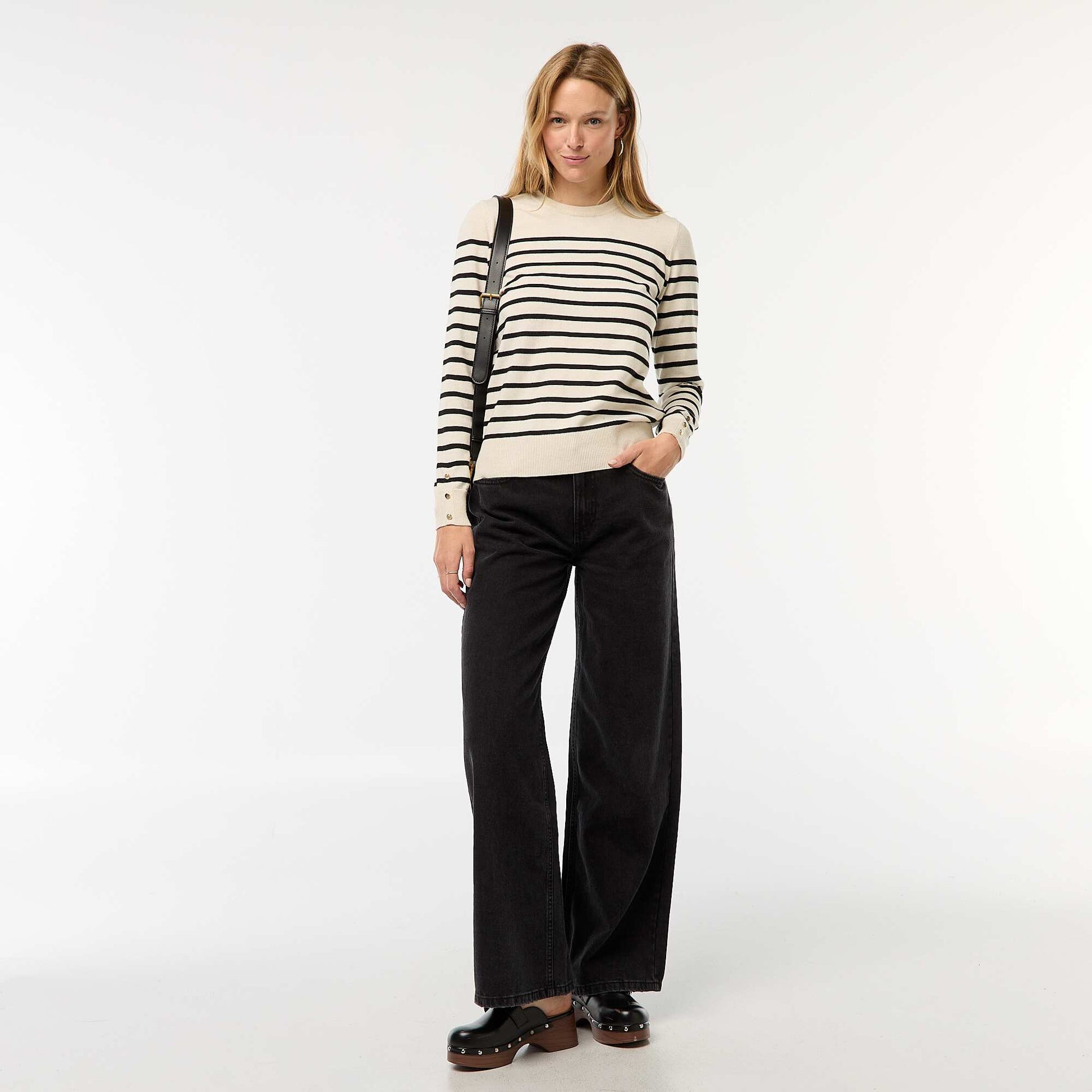 Pull en maille léger col rond BEIGE