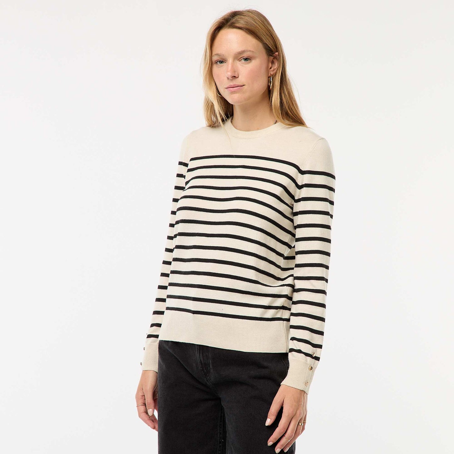 Pull en maille léger col rond BEIGE