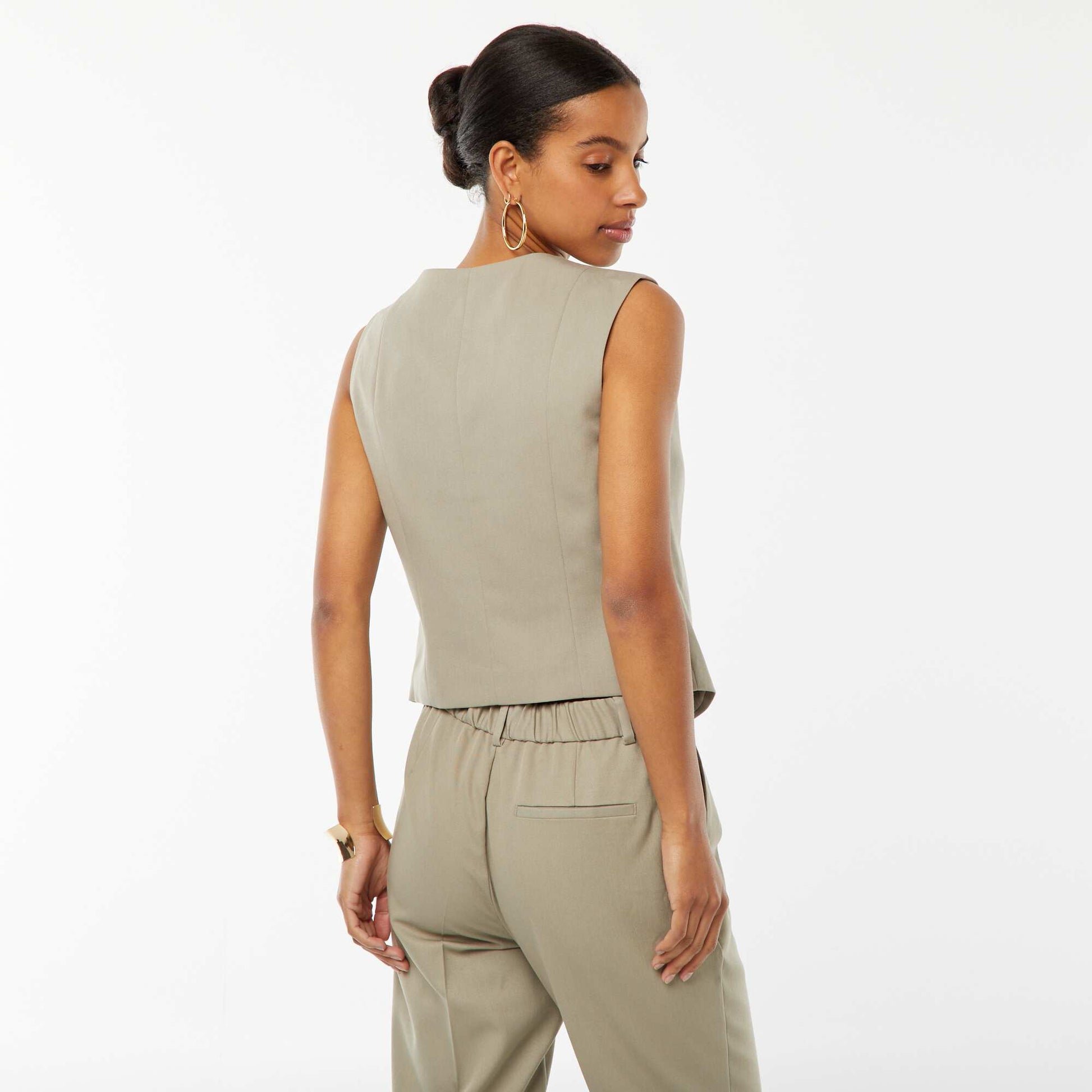 Gilet boutonné sans manches VERT