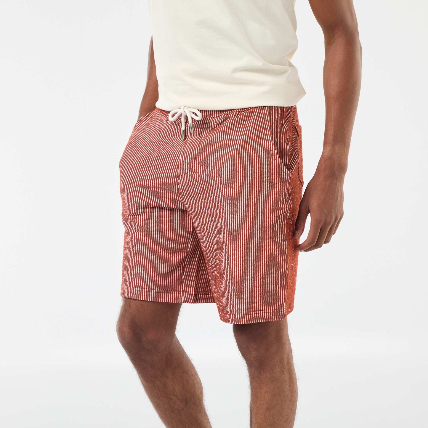 Bermuda matière type crépon à rayures MARRON
