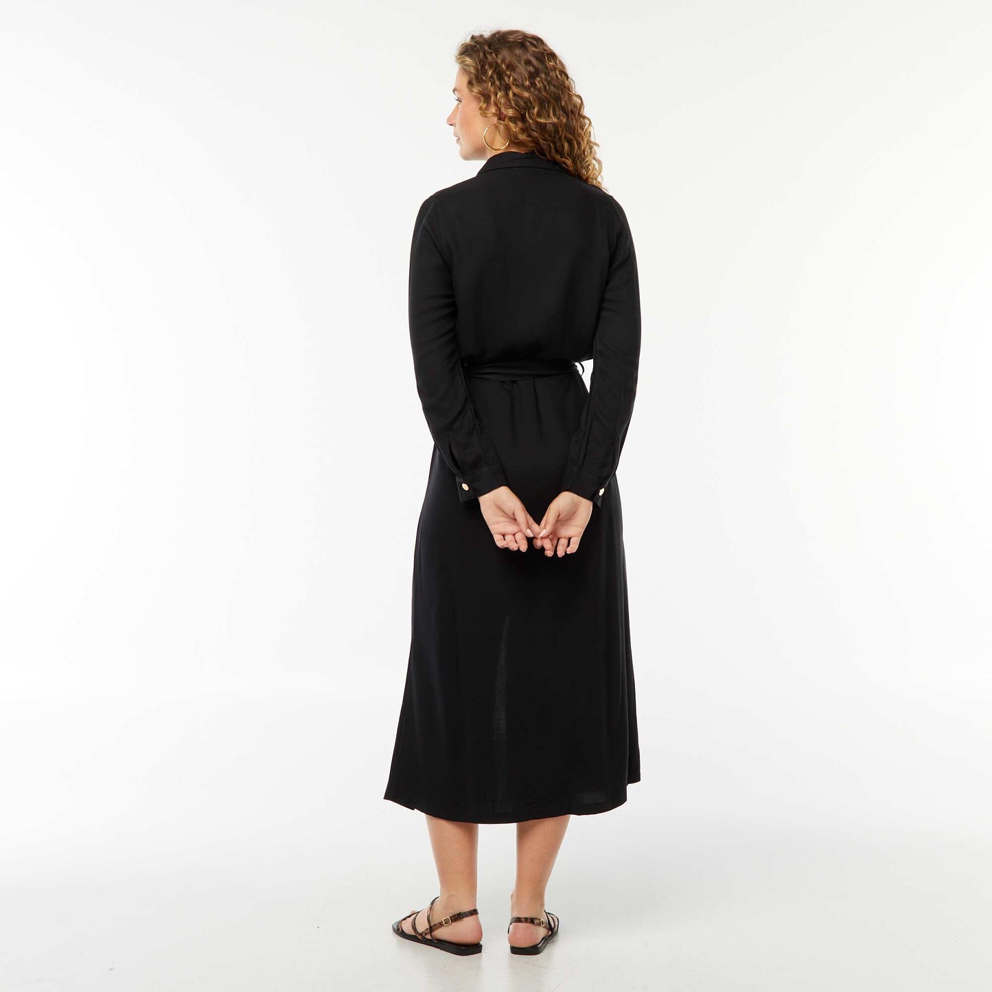 Robe longue chemise imprimée avec ceinture NOIR