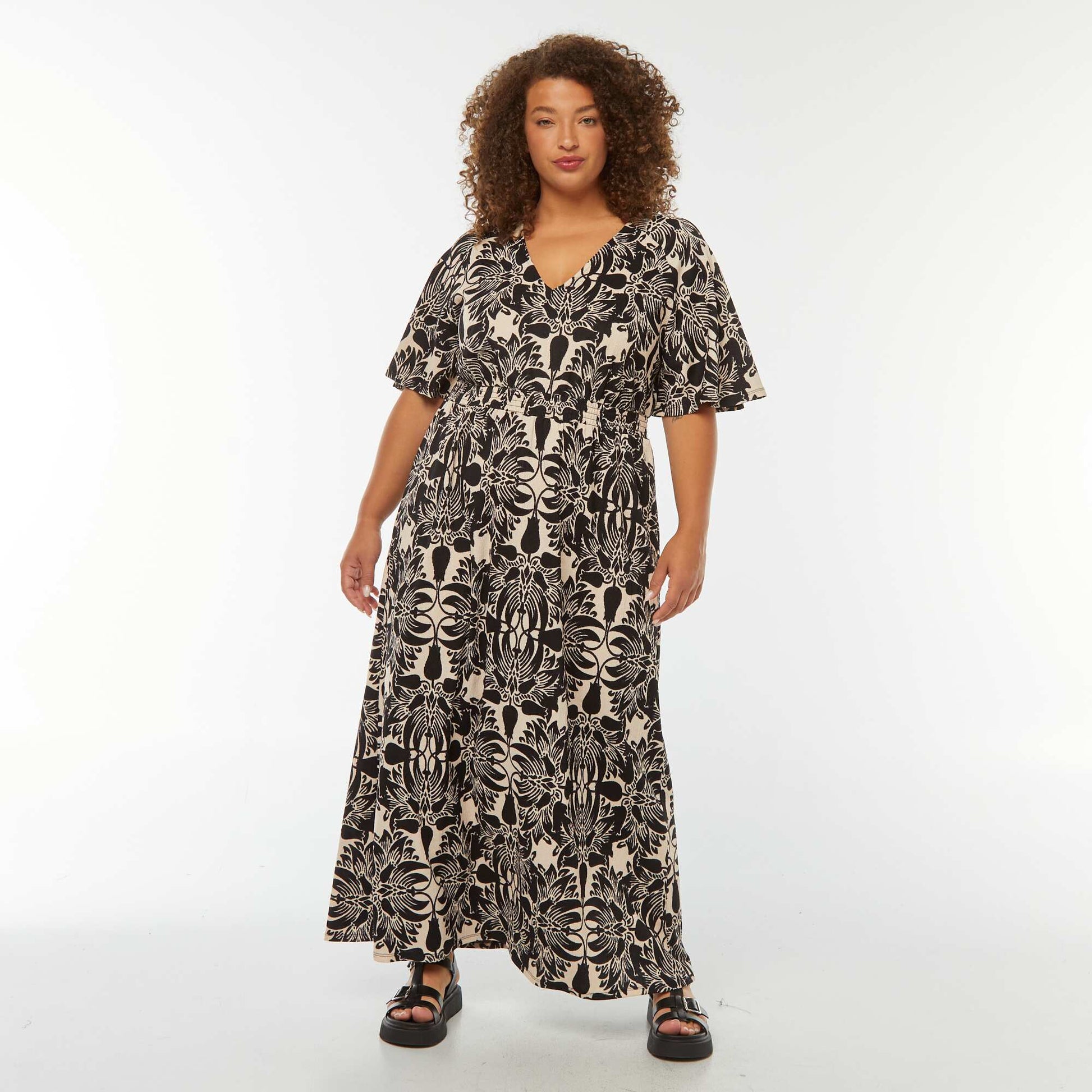 Robe longue unie en maille gaufrée BEIGE