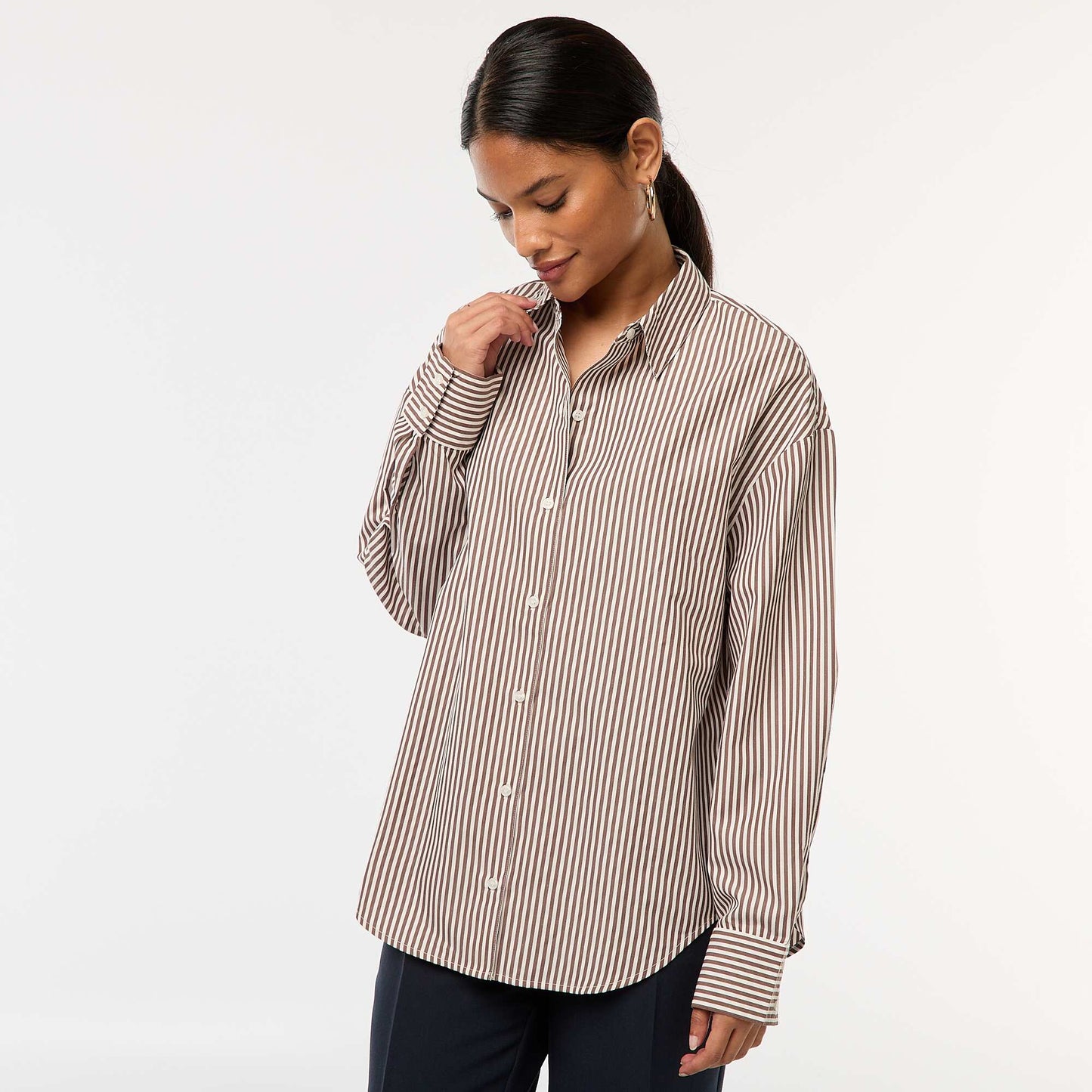 Chemise en popeline rayée MARRON