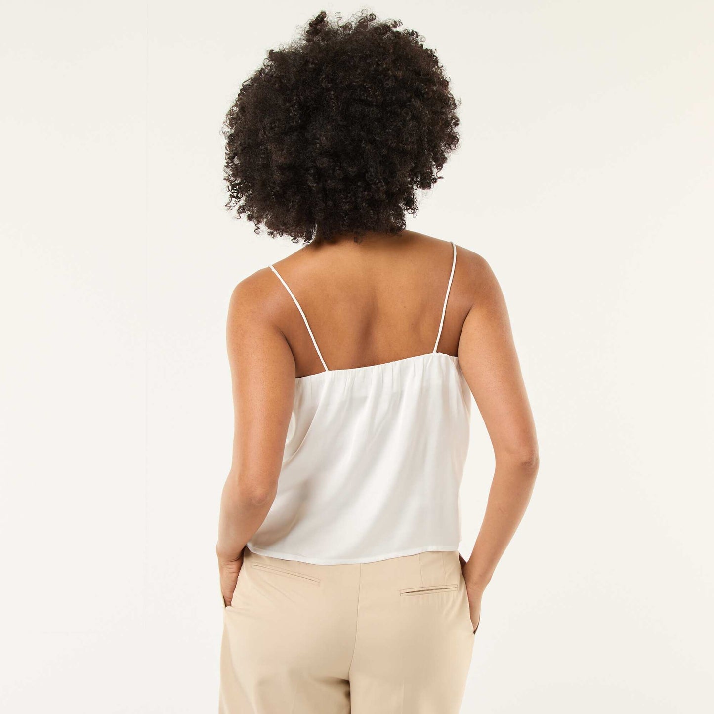 Débardeur court en satin BEIGE