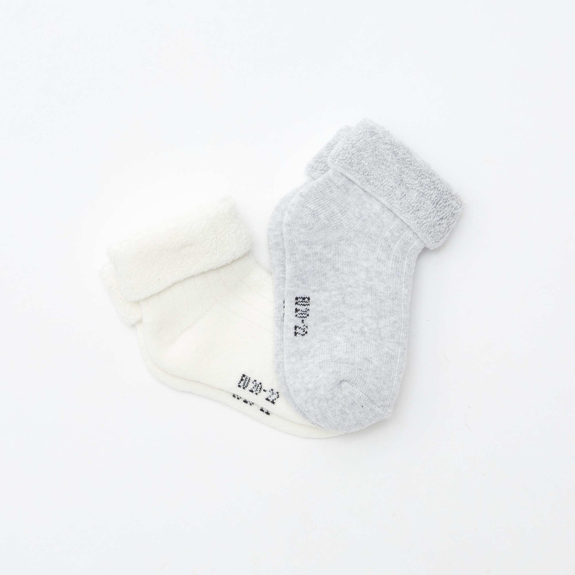 Lot de 2 paires de chaussettes naissance GRIS