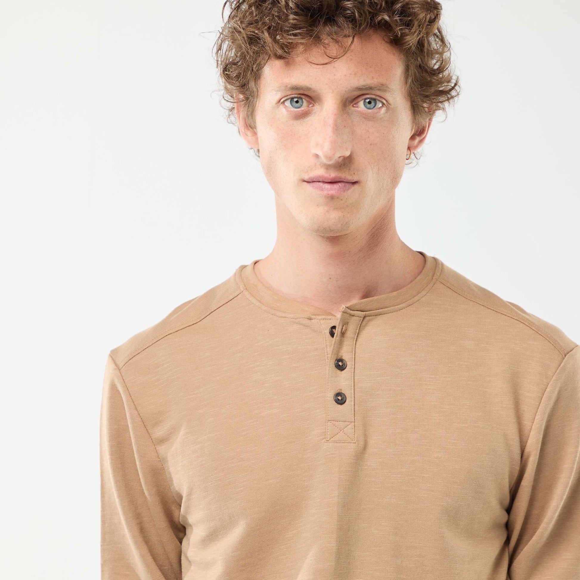 T-shirt à col tunisien manches longues BEIGE