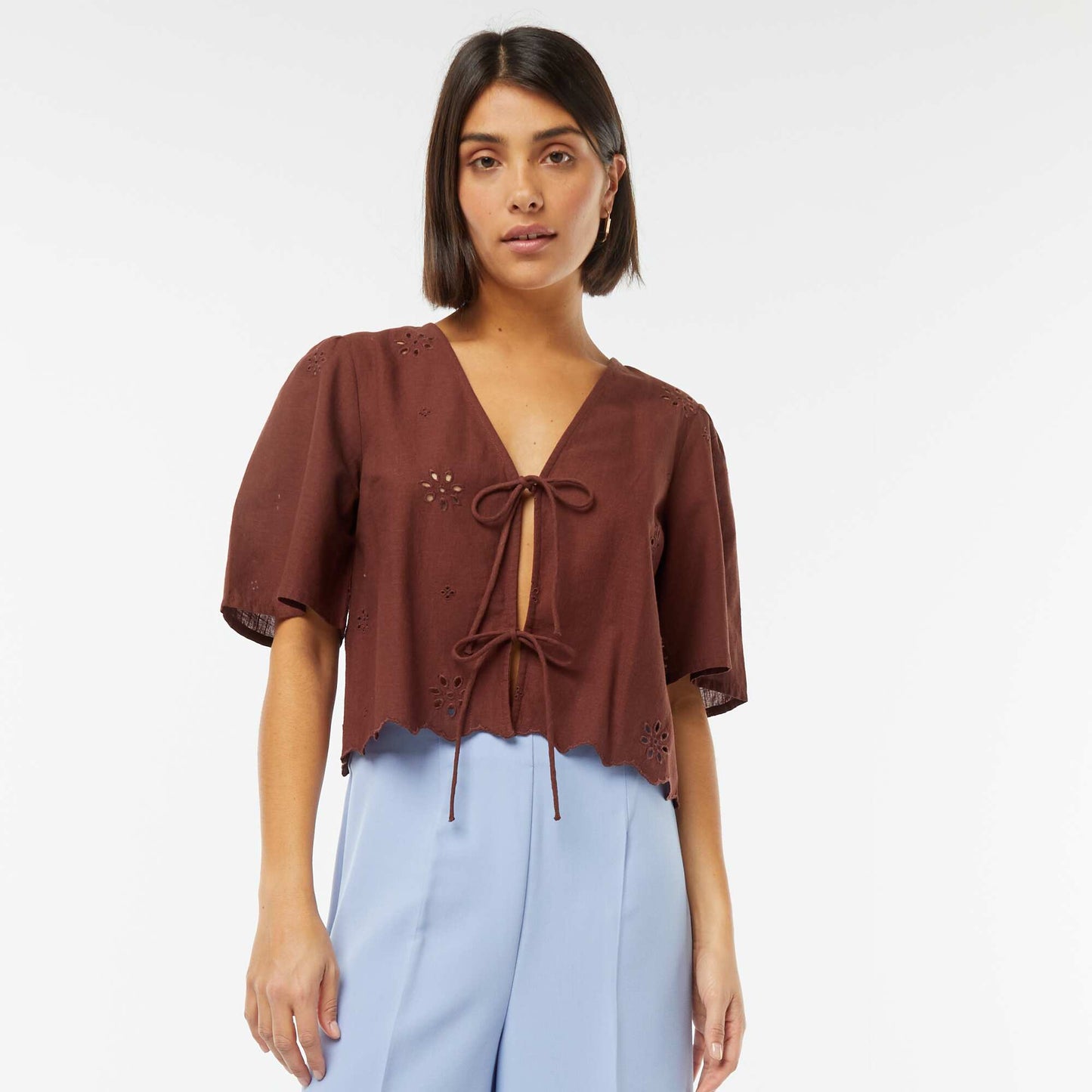 Blouse  avec liens et manches 3/4 MARRON