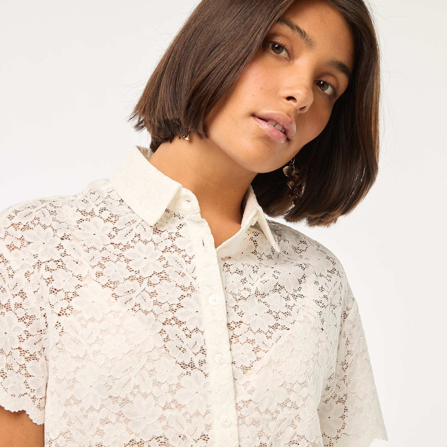 Chemisier uni à manches courtes et en maille dentelle BEIGE