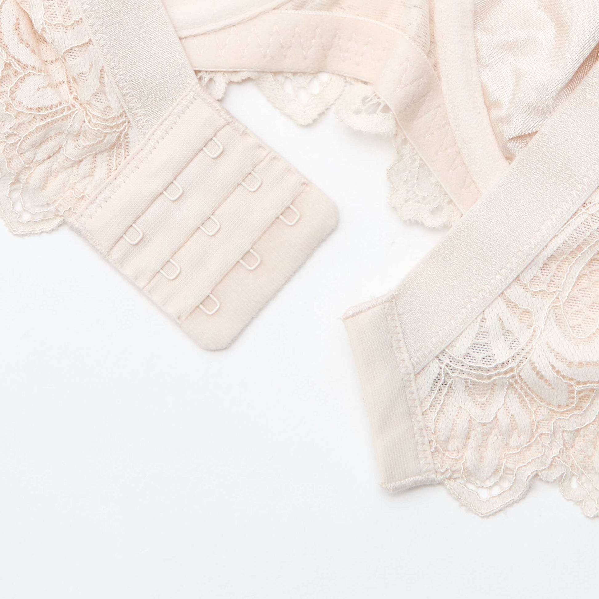 Soutien-gorge corbeille en dentelle BEIGE